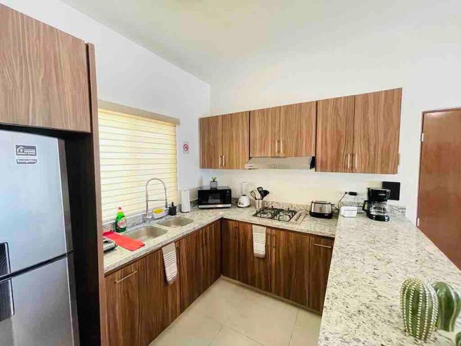 Two-Bedroom House photo 3