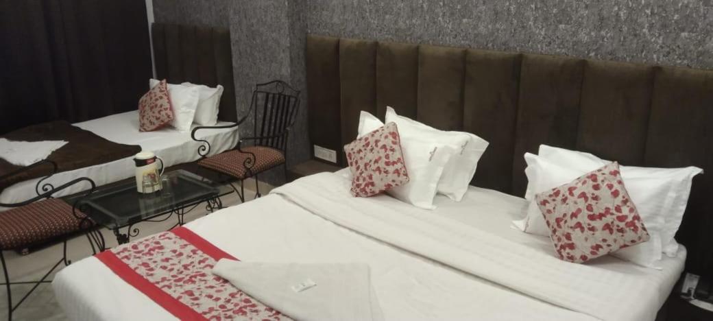 Deluxe Double Room - Photo 7