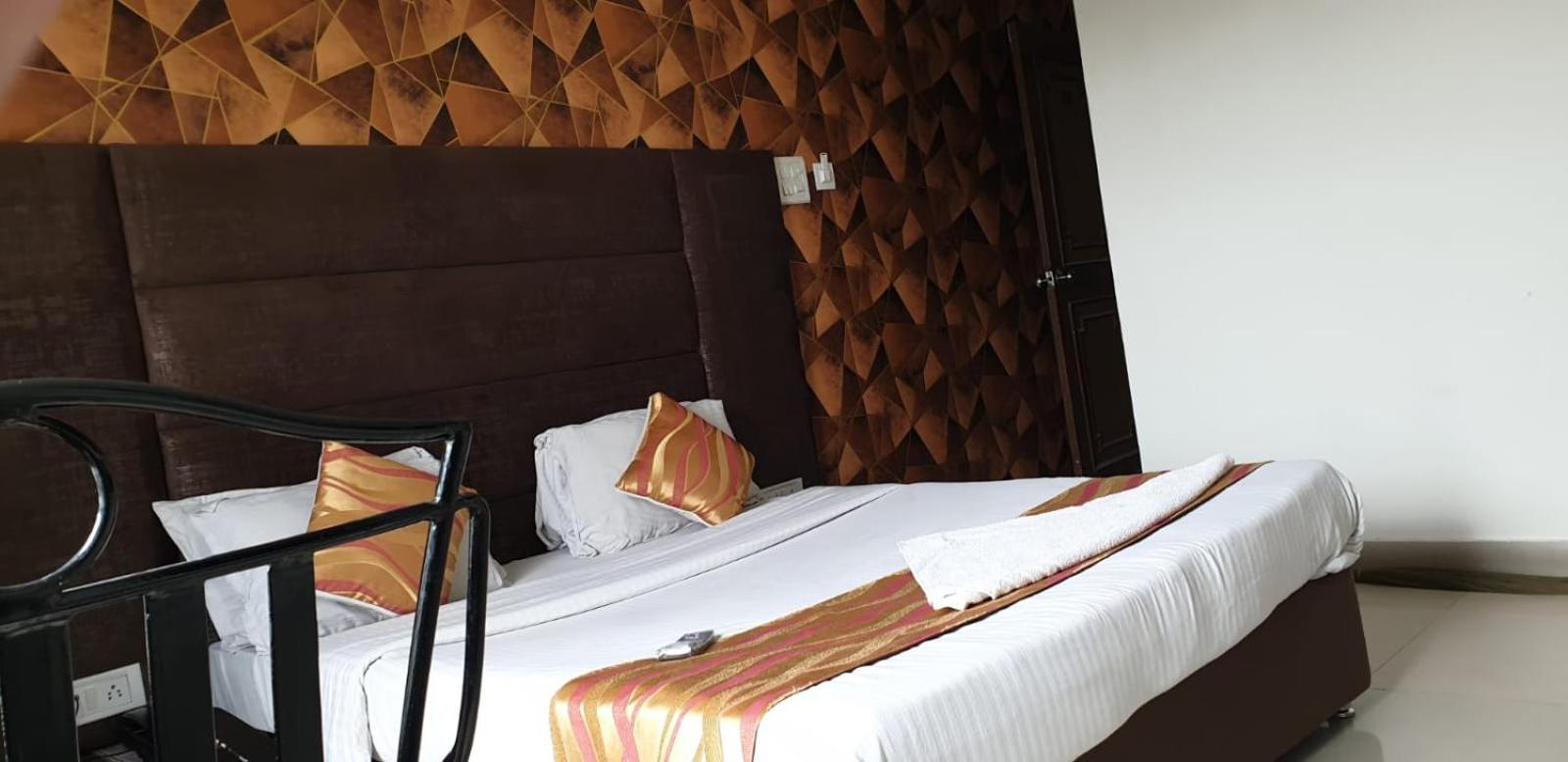 Deluxe Double Room - Photo 3