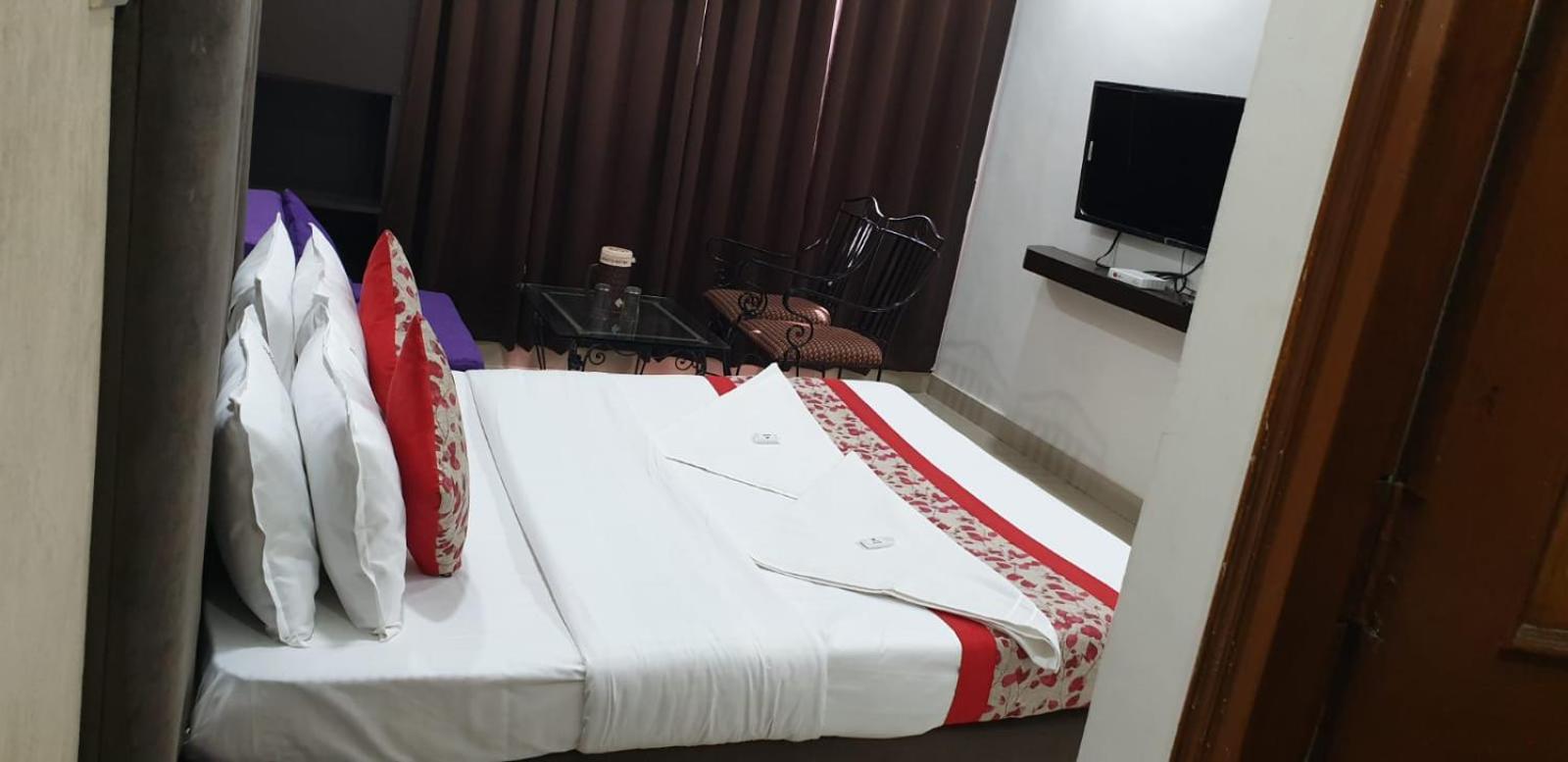 Deluxe Double Room - Photo 2