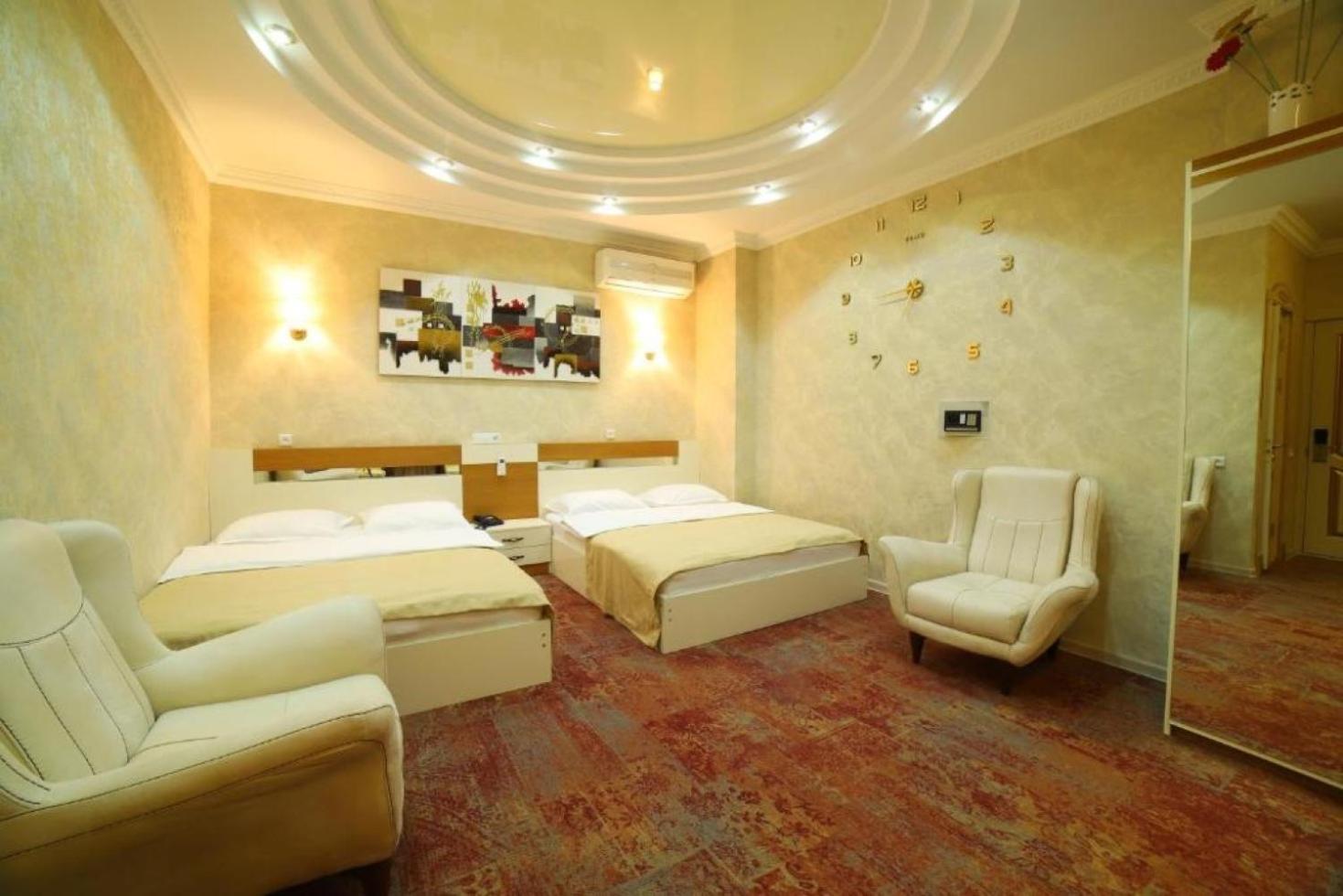Deluxe Family Suite