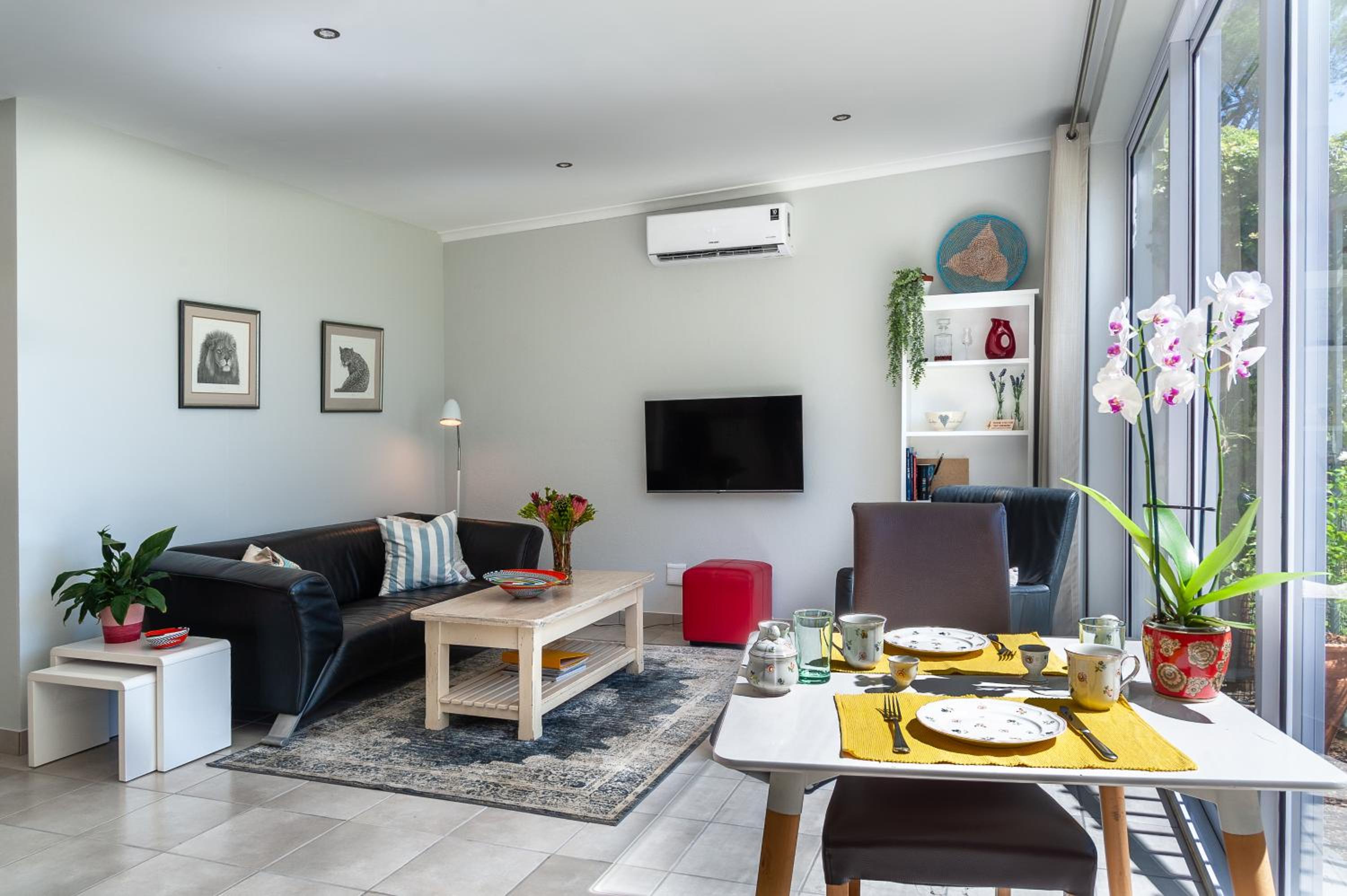 One-Bedroom Apartment - Photo 10