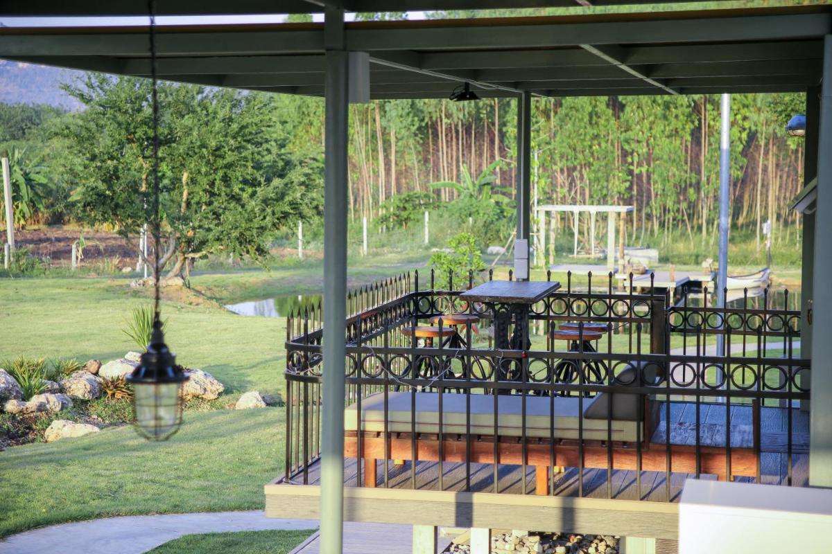 King Room with Mountain View - Photo 6