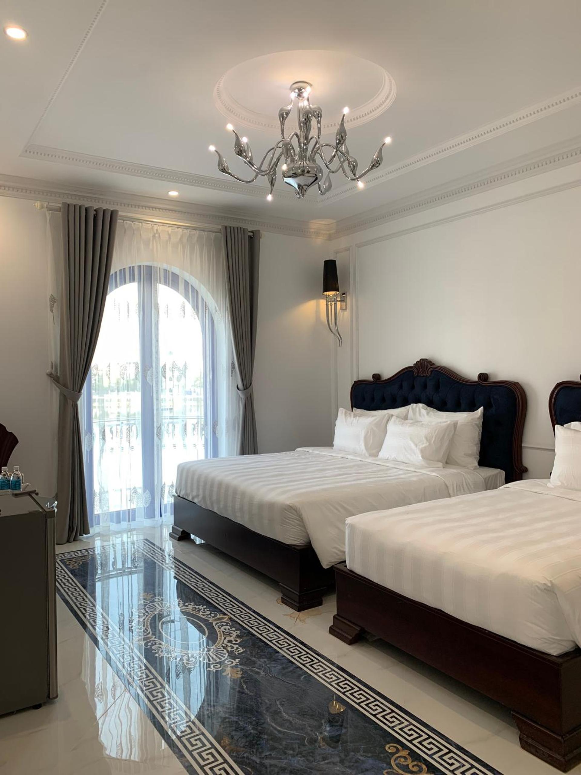 Triple Room with Lake View photo 3