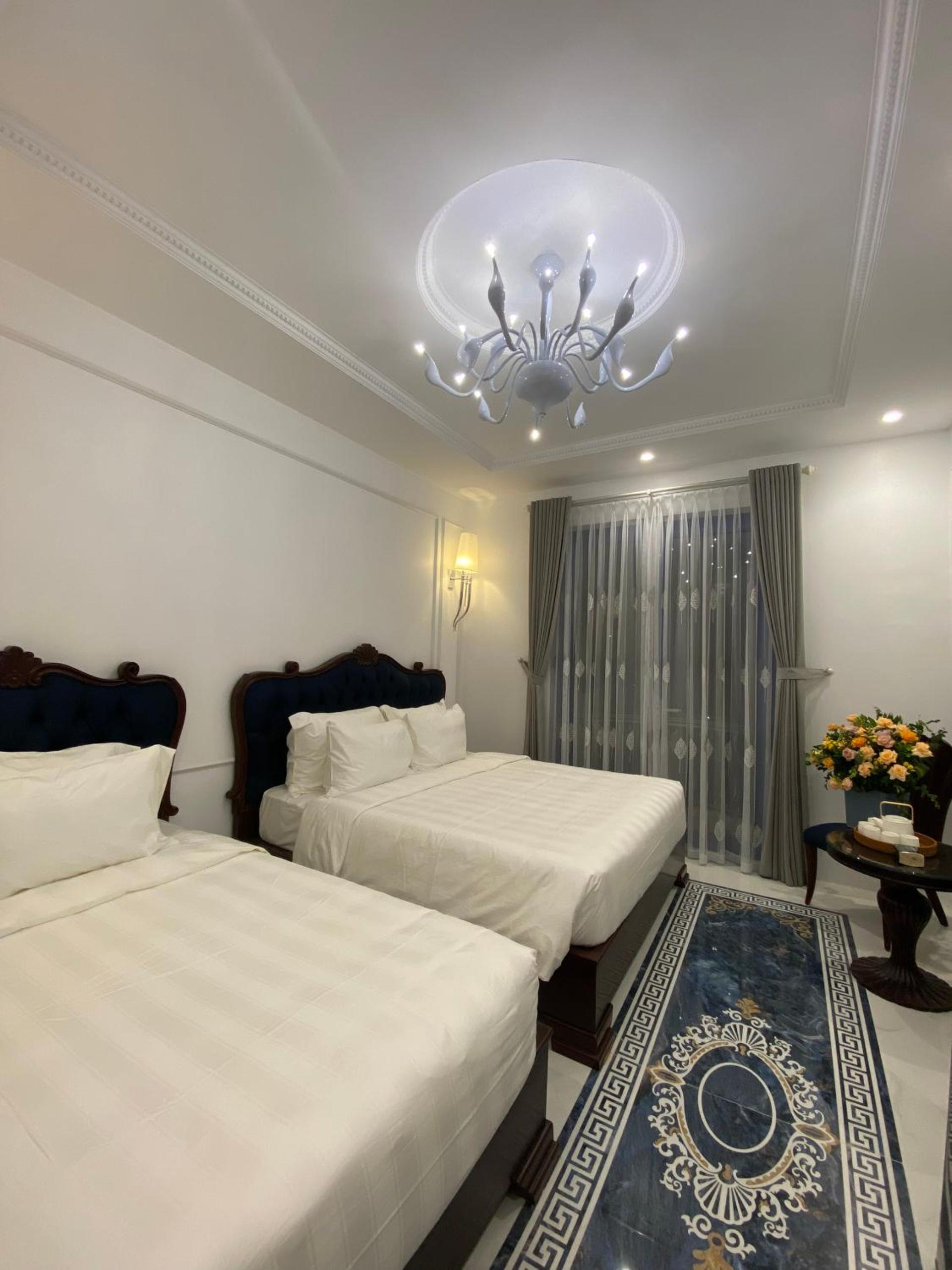 Triple Room with Lake View photo 1