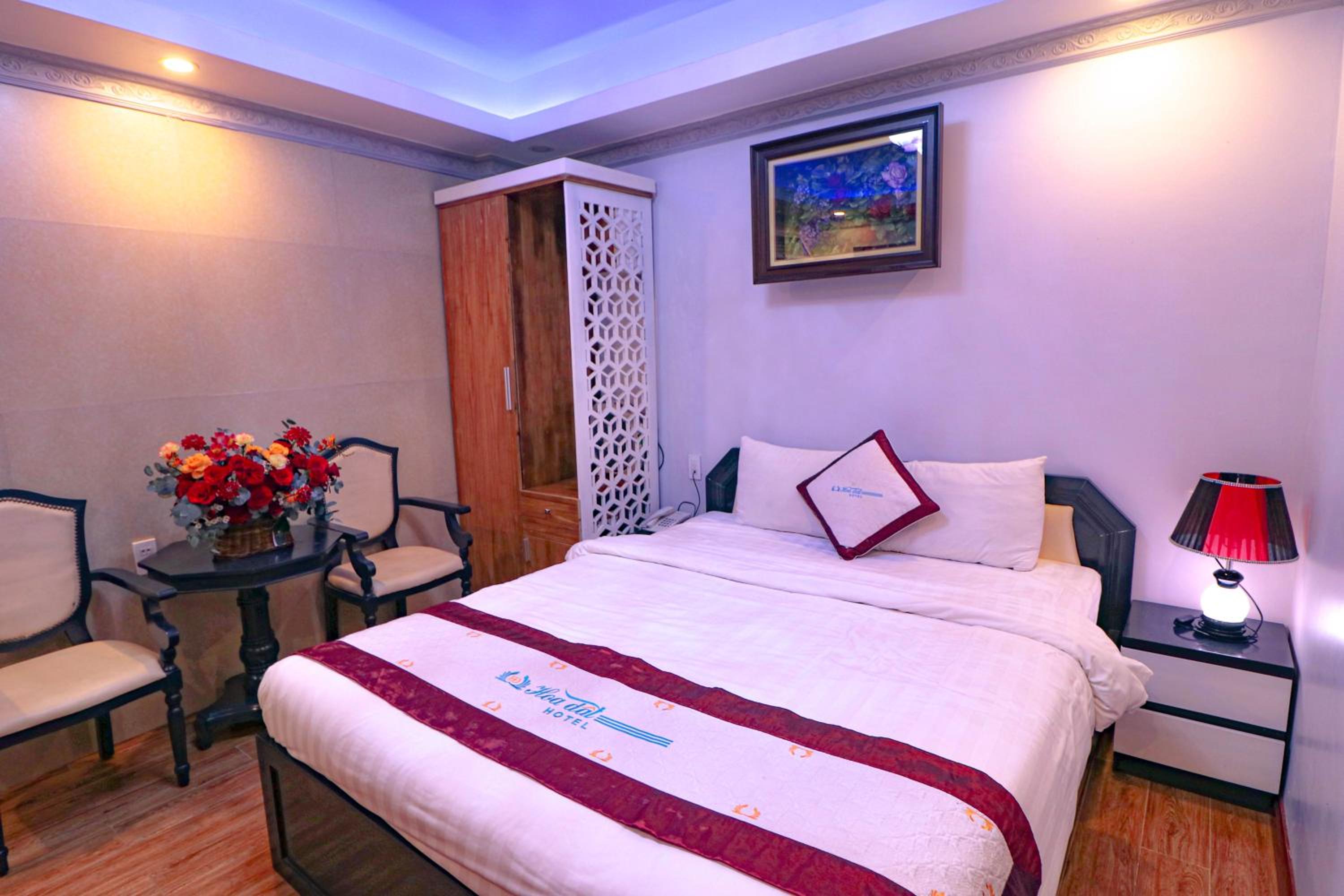 Economy Double Room - Photo 9