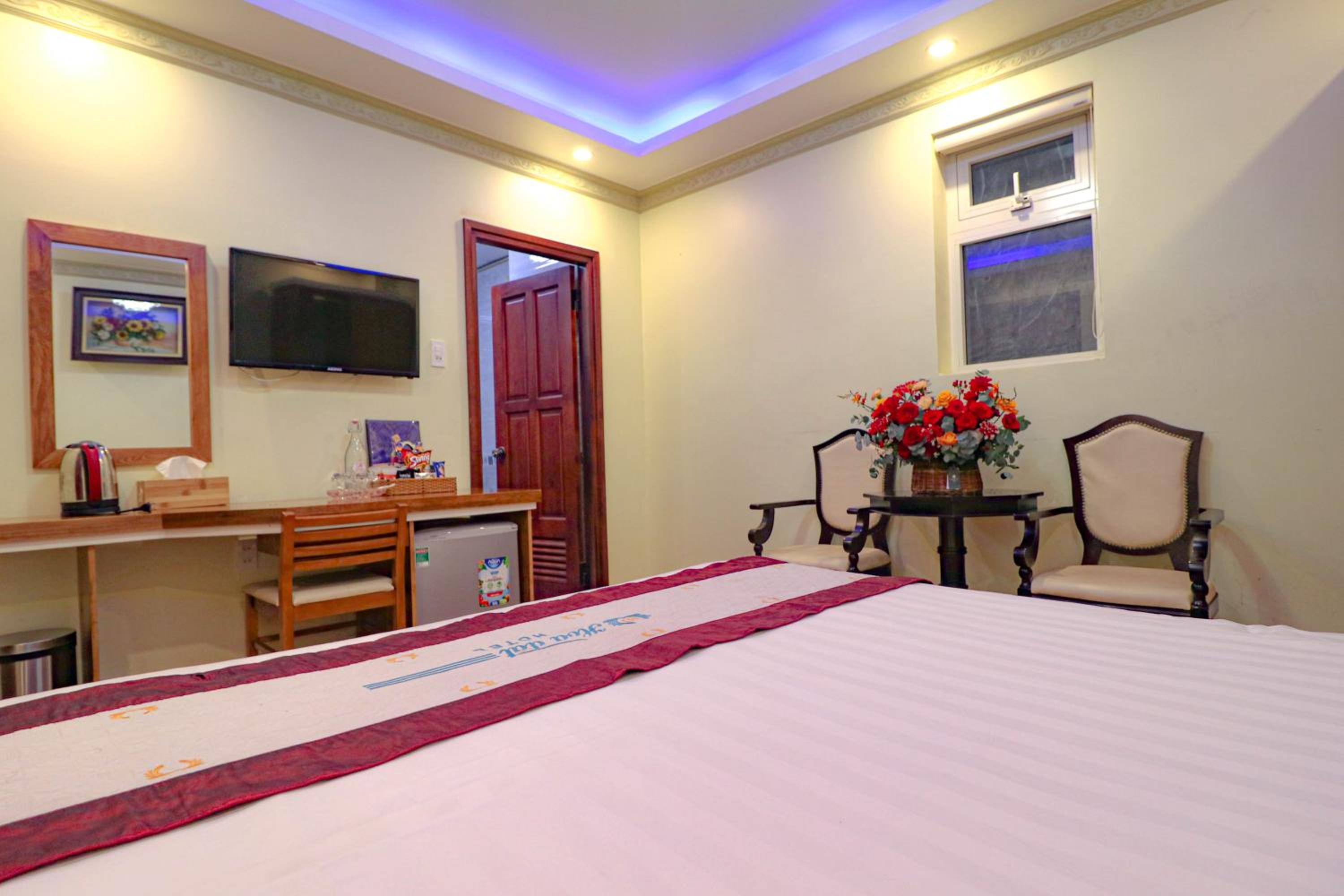 Standard Double Room - Photo 9