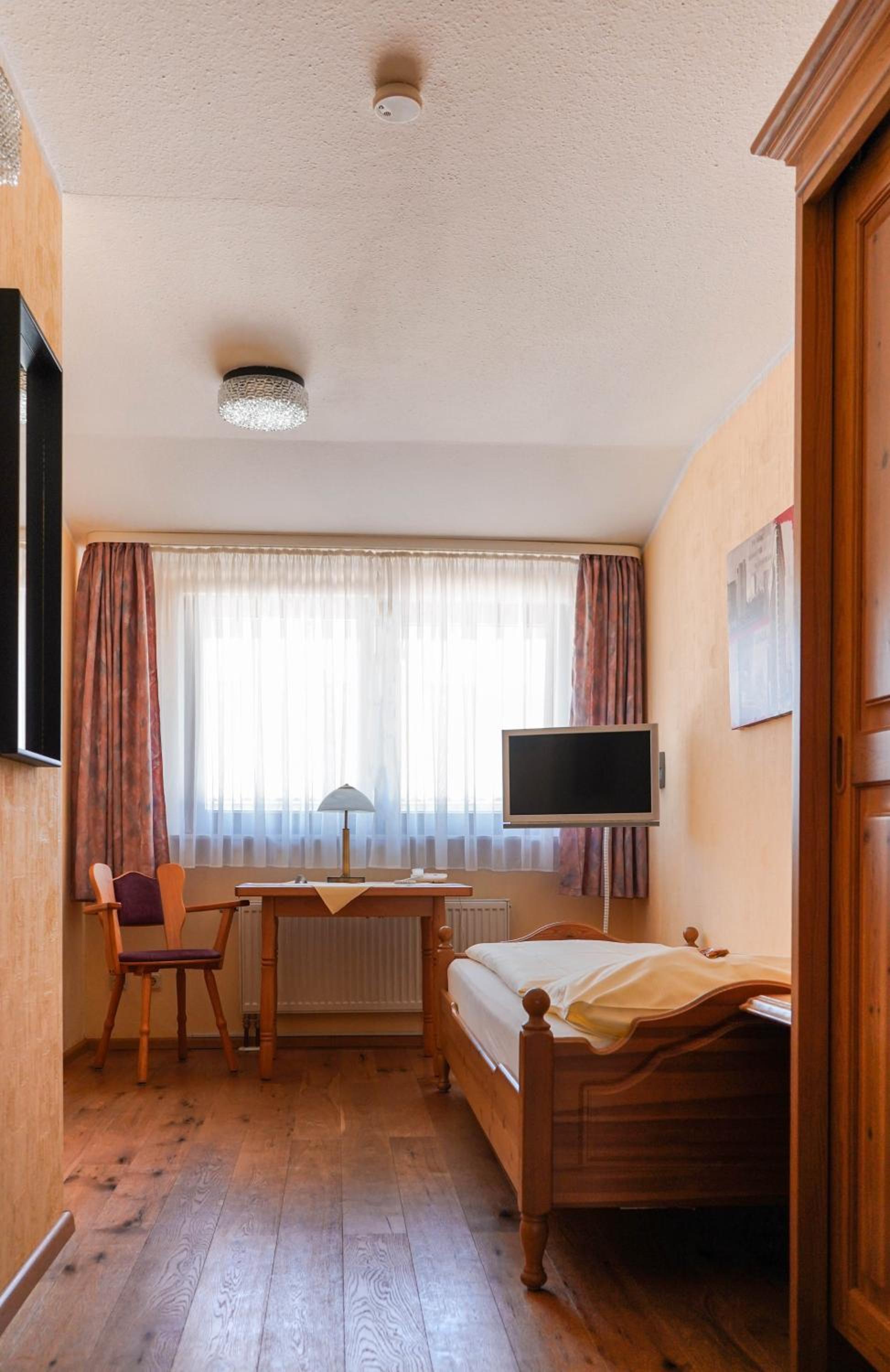 Standard Single Room photo 3