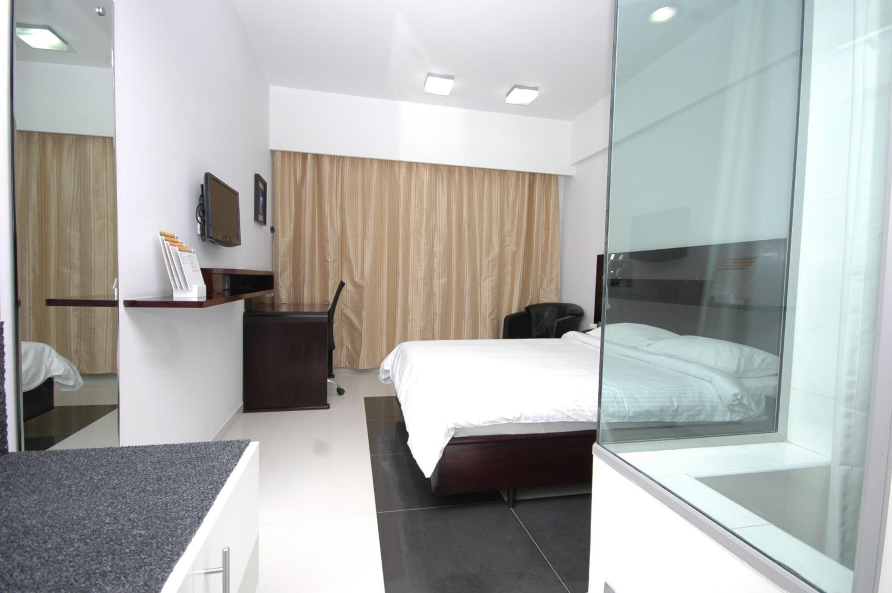 Keys Double Room (30% of on Laundry Service) photo 3