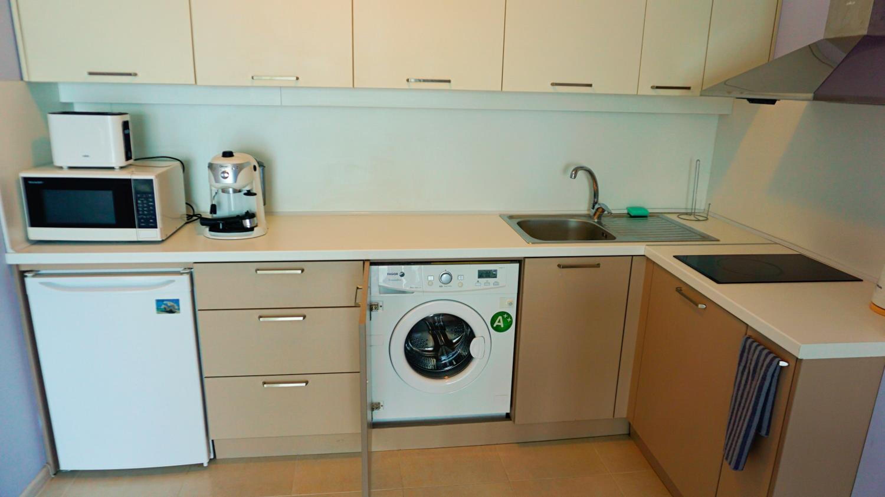 Apartment with Sea View photo 2