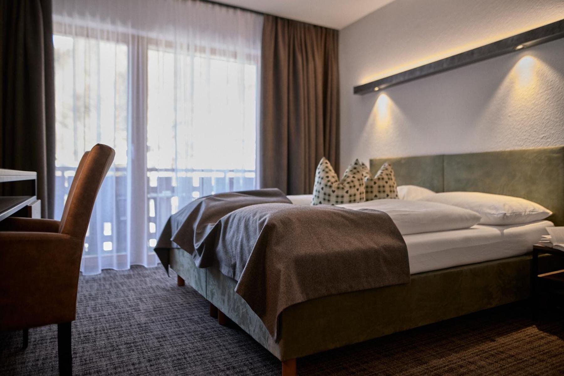 Junior Suite with Mountain View - Photo 5