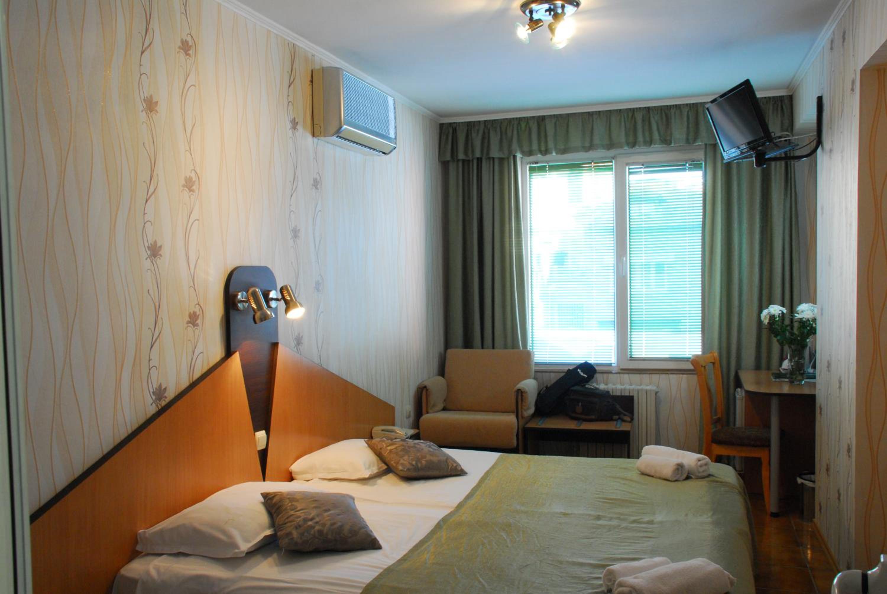 Economy Double or Twin Room - Photo 7