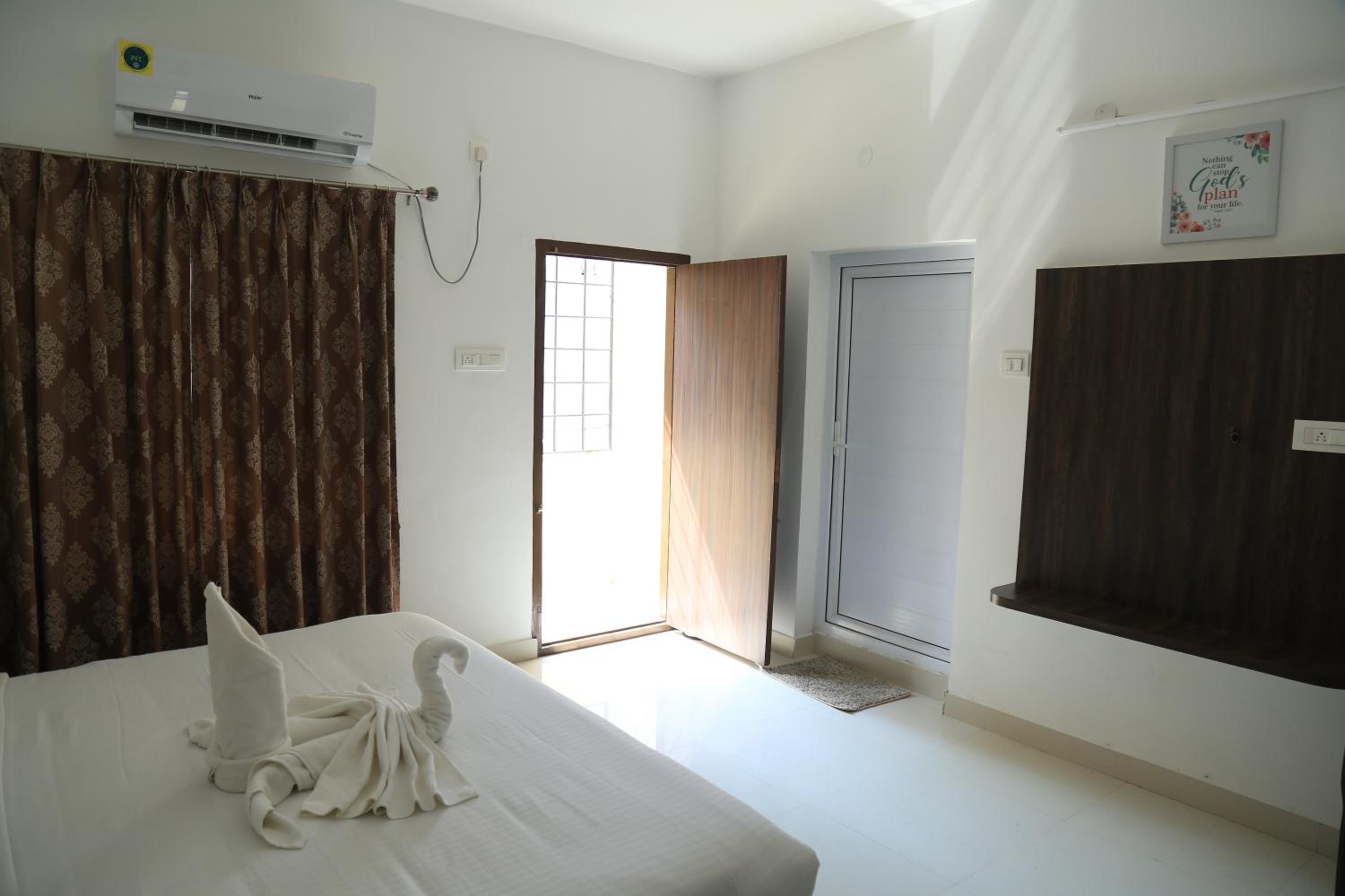Executive Suite photo 2