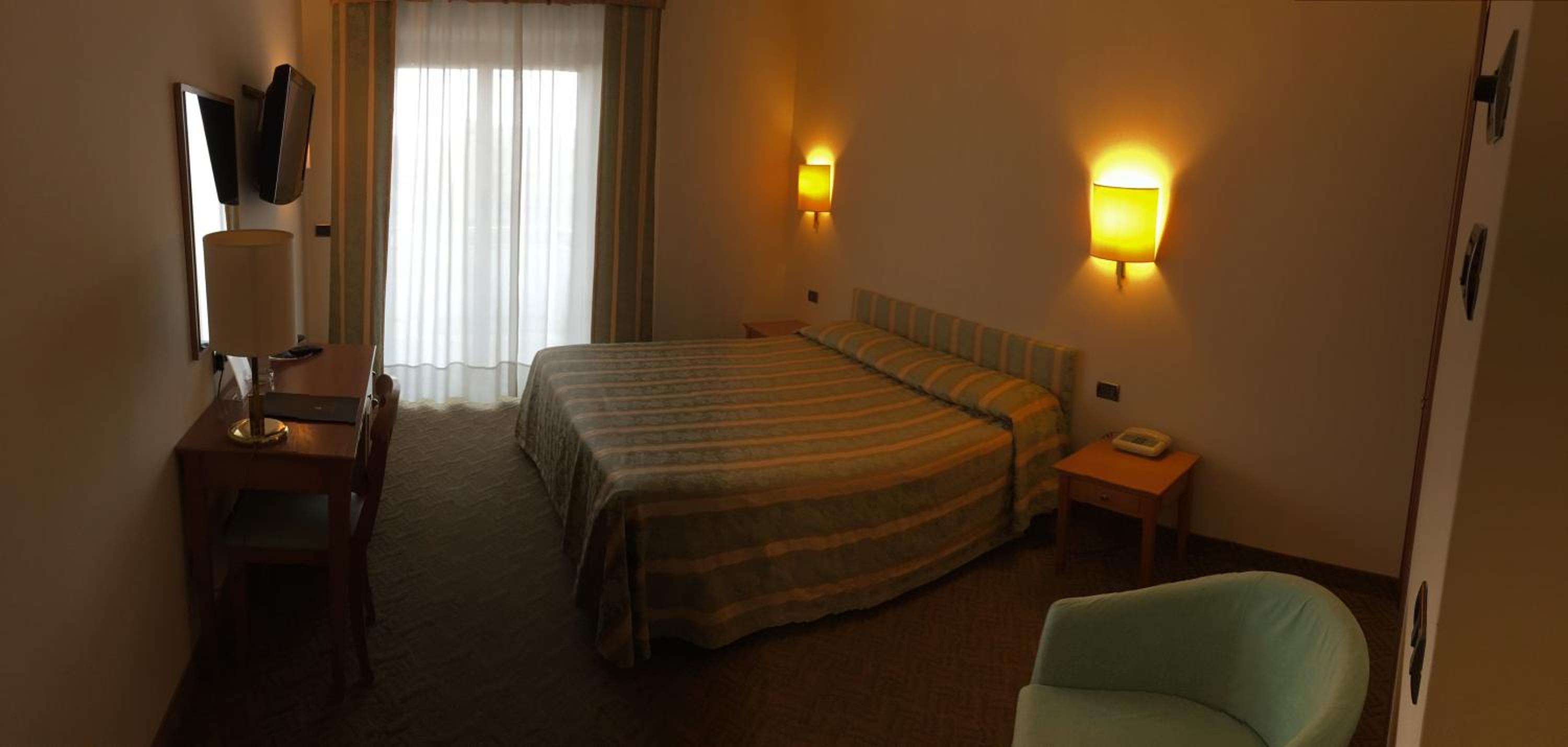 Double Room - Photo 1