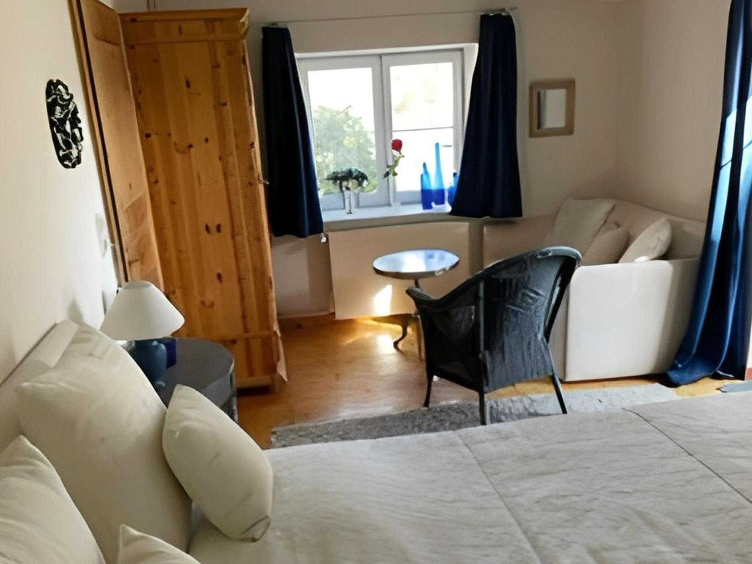 One-Bedroom Apartment with Garden View photo 1
