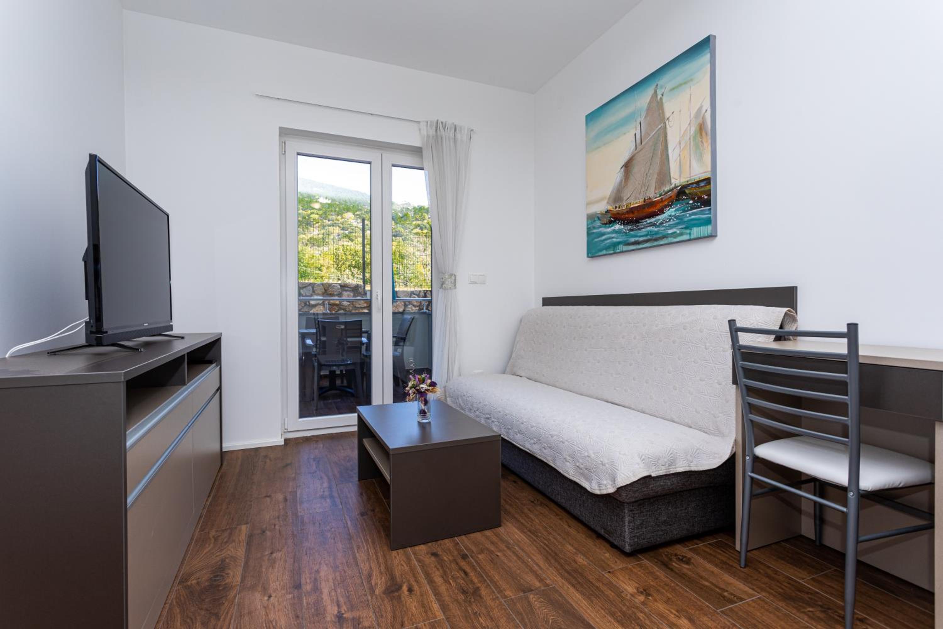 Apartment with Terrace photo 1