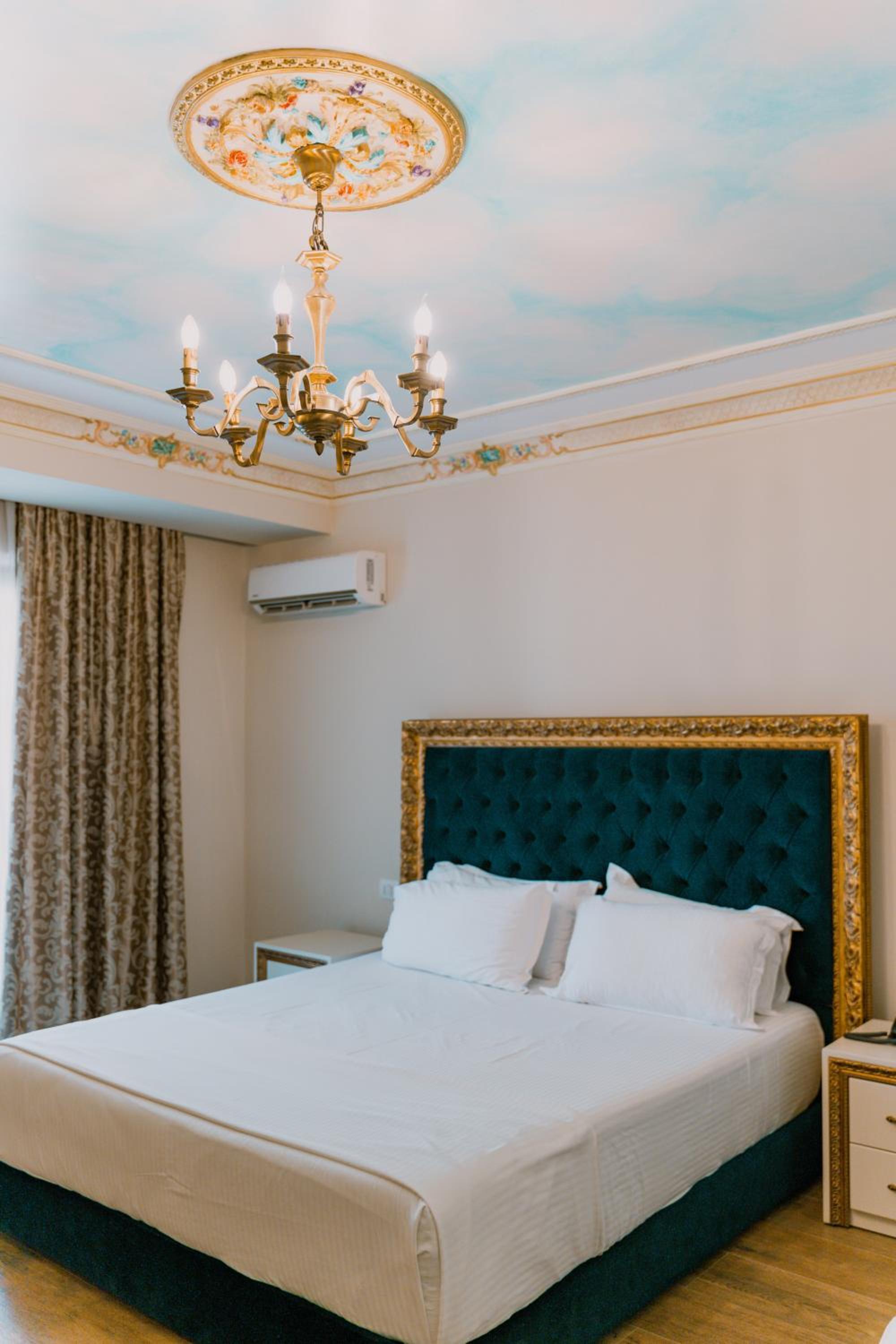 Double Room with Balcony photo 3