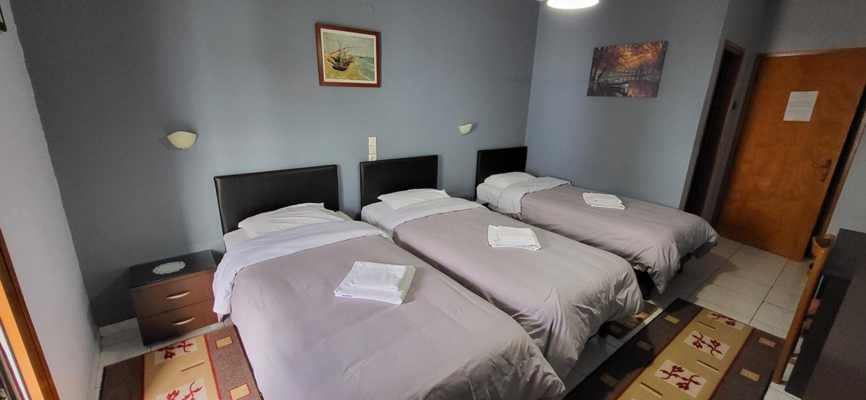 Triple Room photo 2