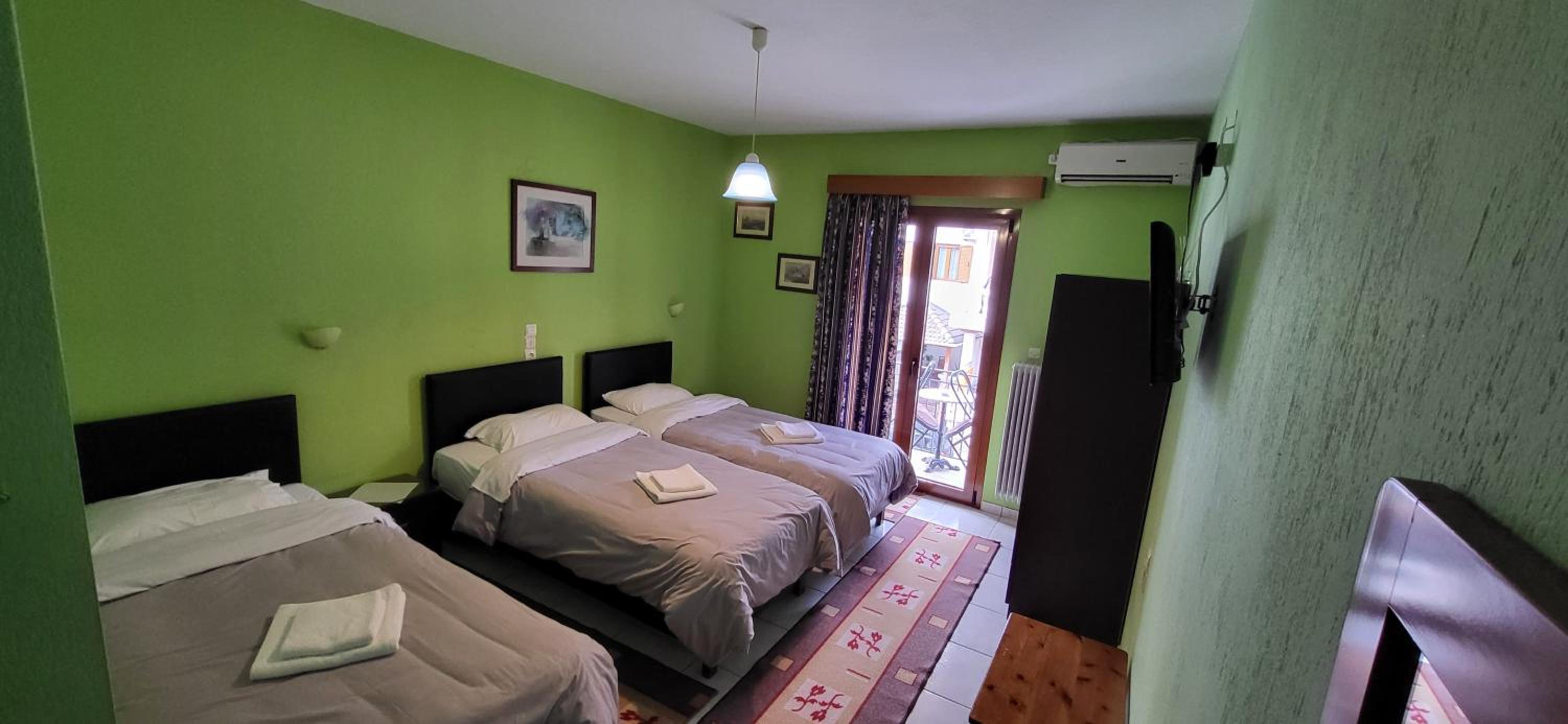 Triple Room photo 3