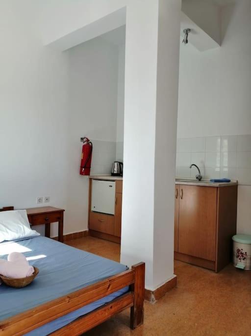 One-Bedroom Apartment photo 3