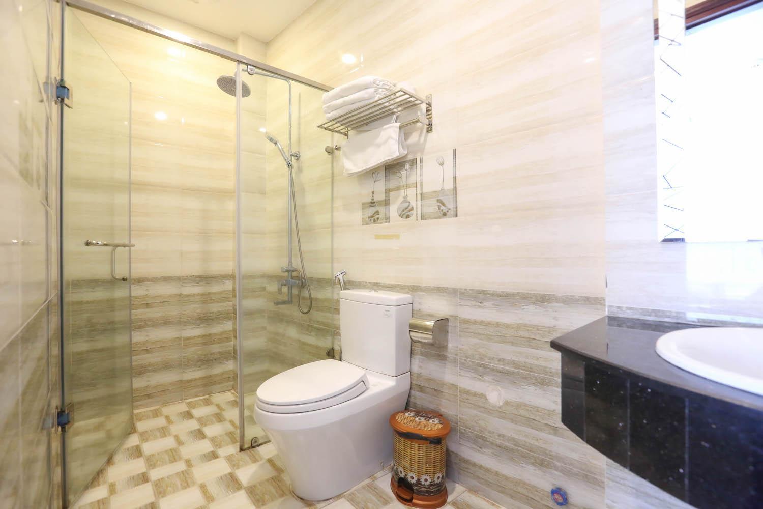 Deluxe Family Room - Photo 15