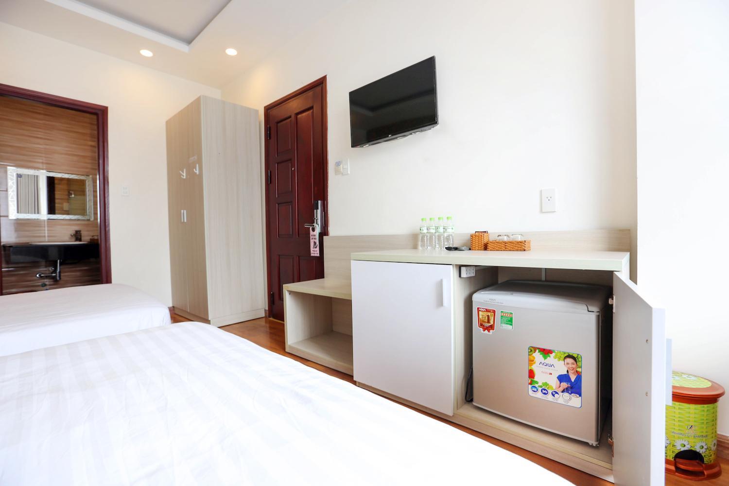 Deluxe Family Room - Photo 11