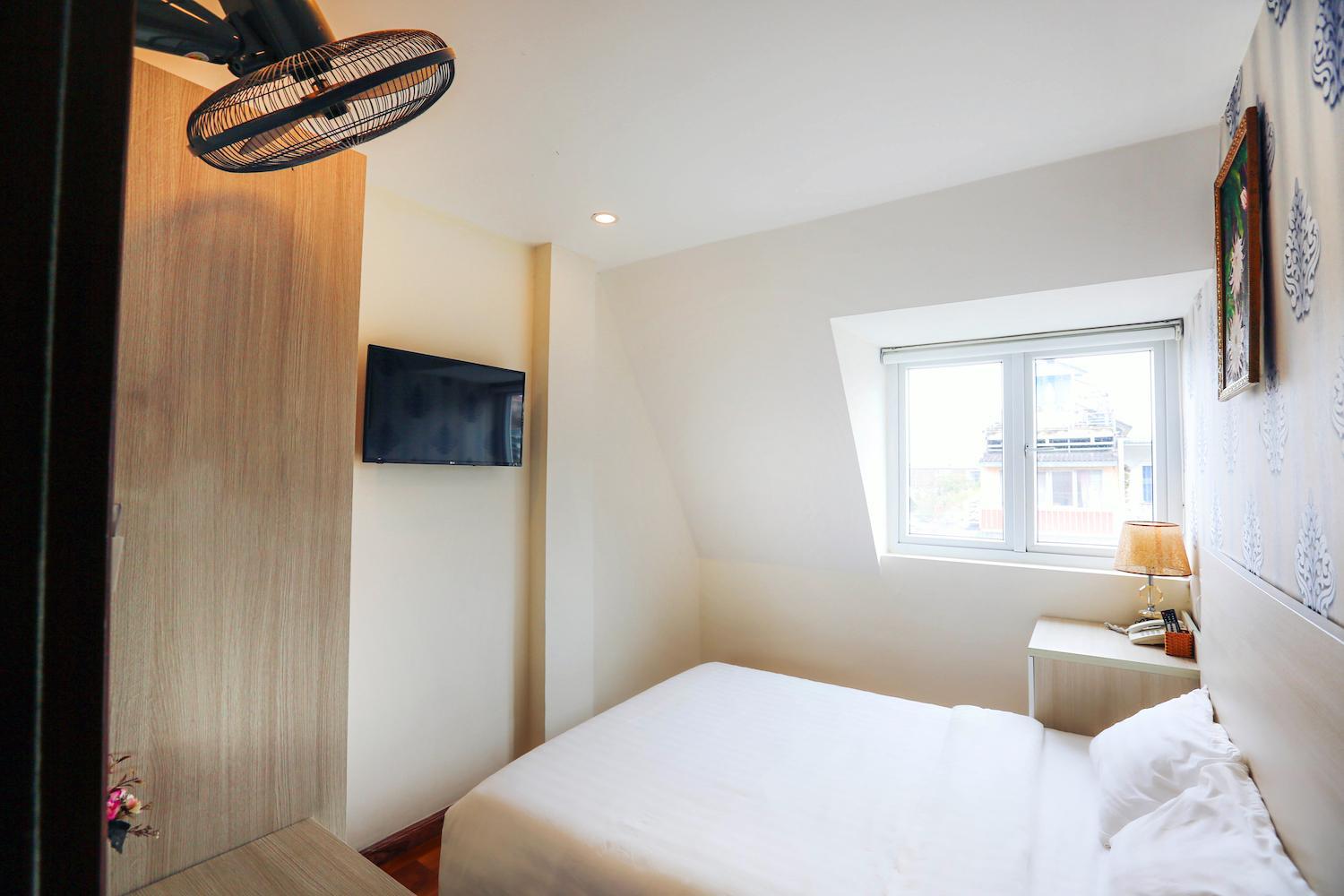 Superior Double Room - Photo 11