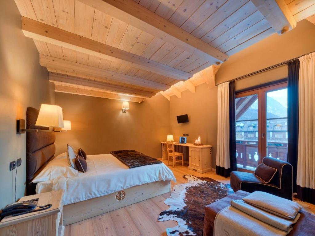 Superior Double or Twin Room - Photo 2