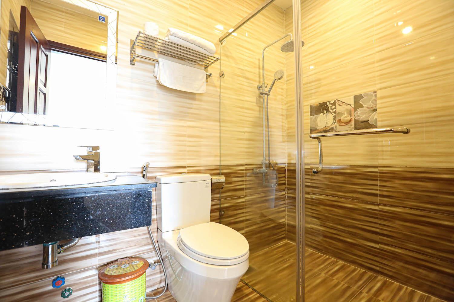 Deluxe Double Room - Photo 10