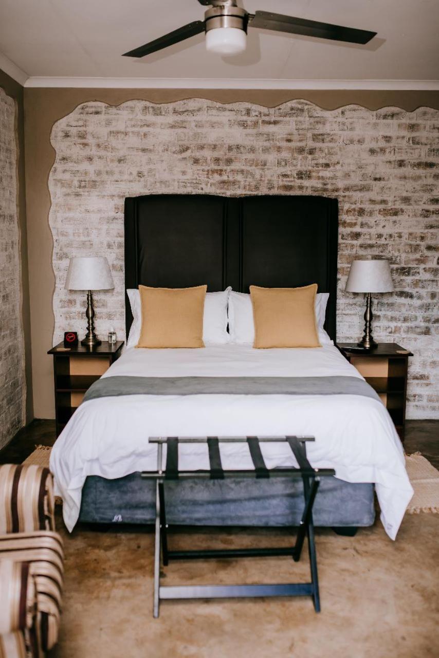 Budget Double Room photo 1