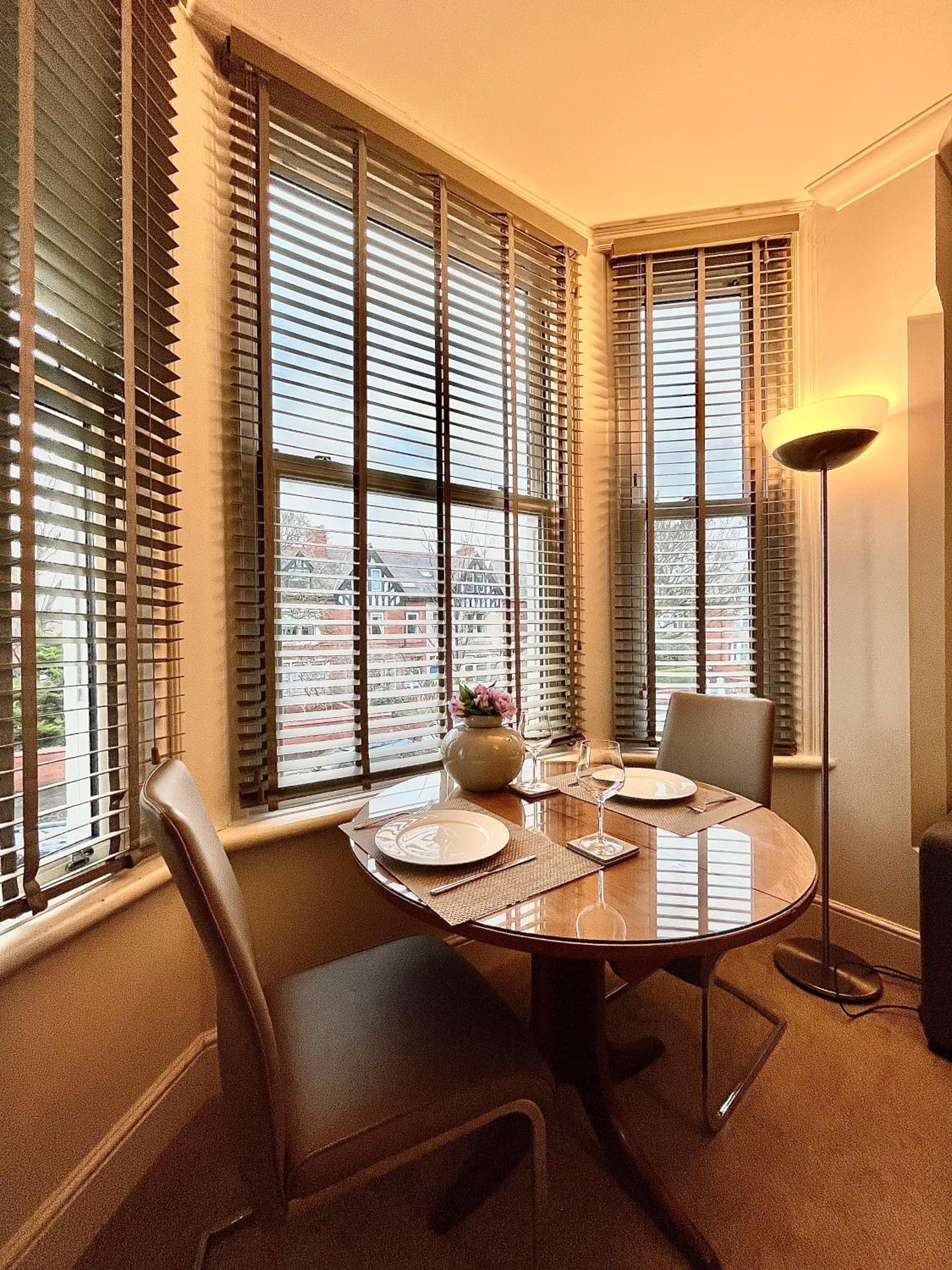 Superior One-Bedroom Apartment with Garden View - First Floor - Photo 11