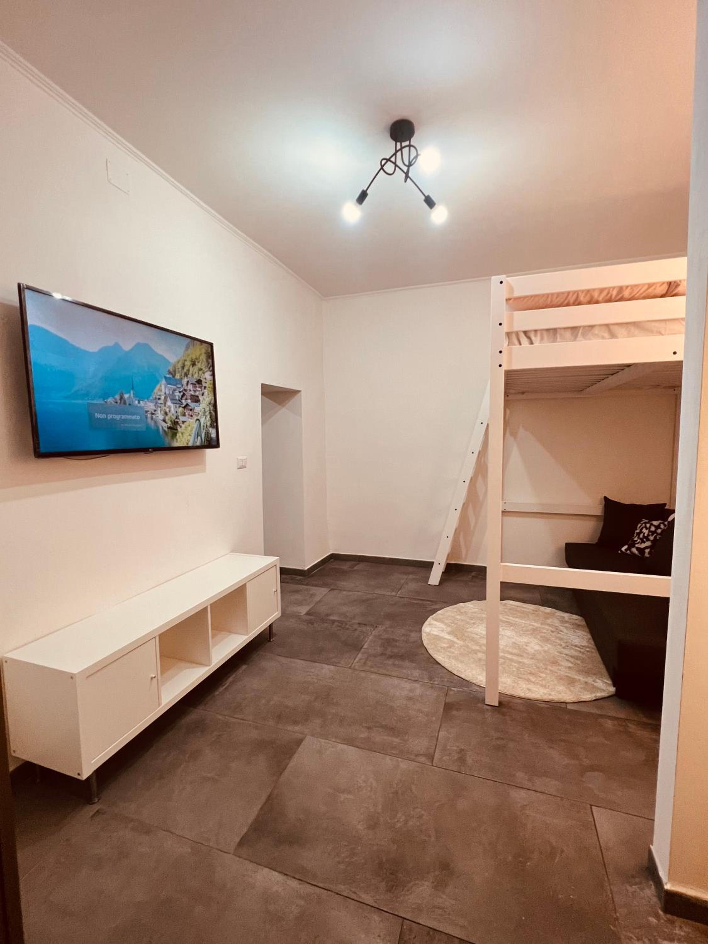 One-Bedroom House