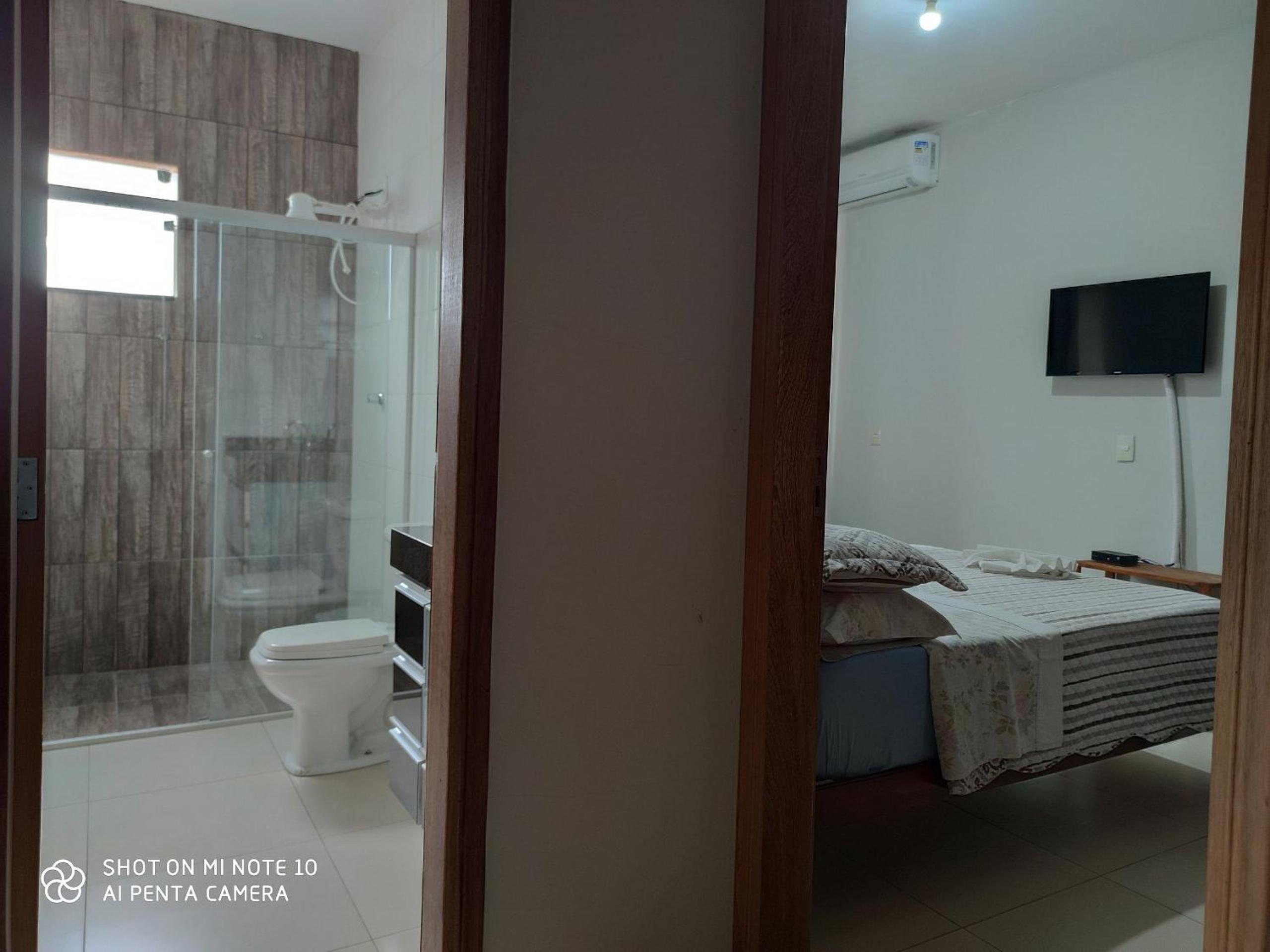 10-Bed Female Dormitory Room photo 1