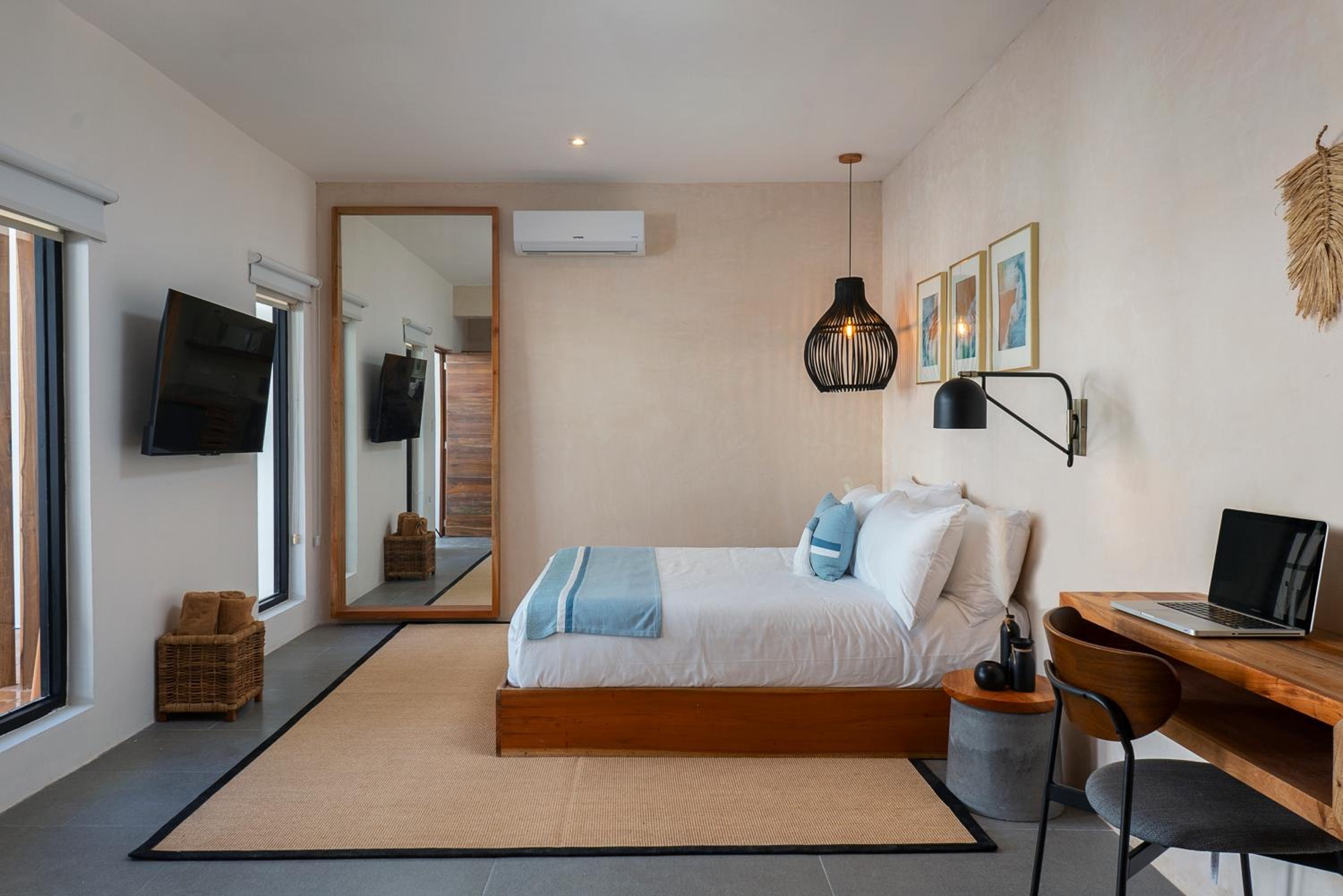 Double Room with Terrace - Photo 4