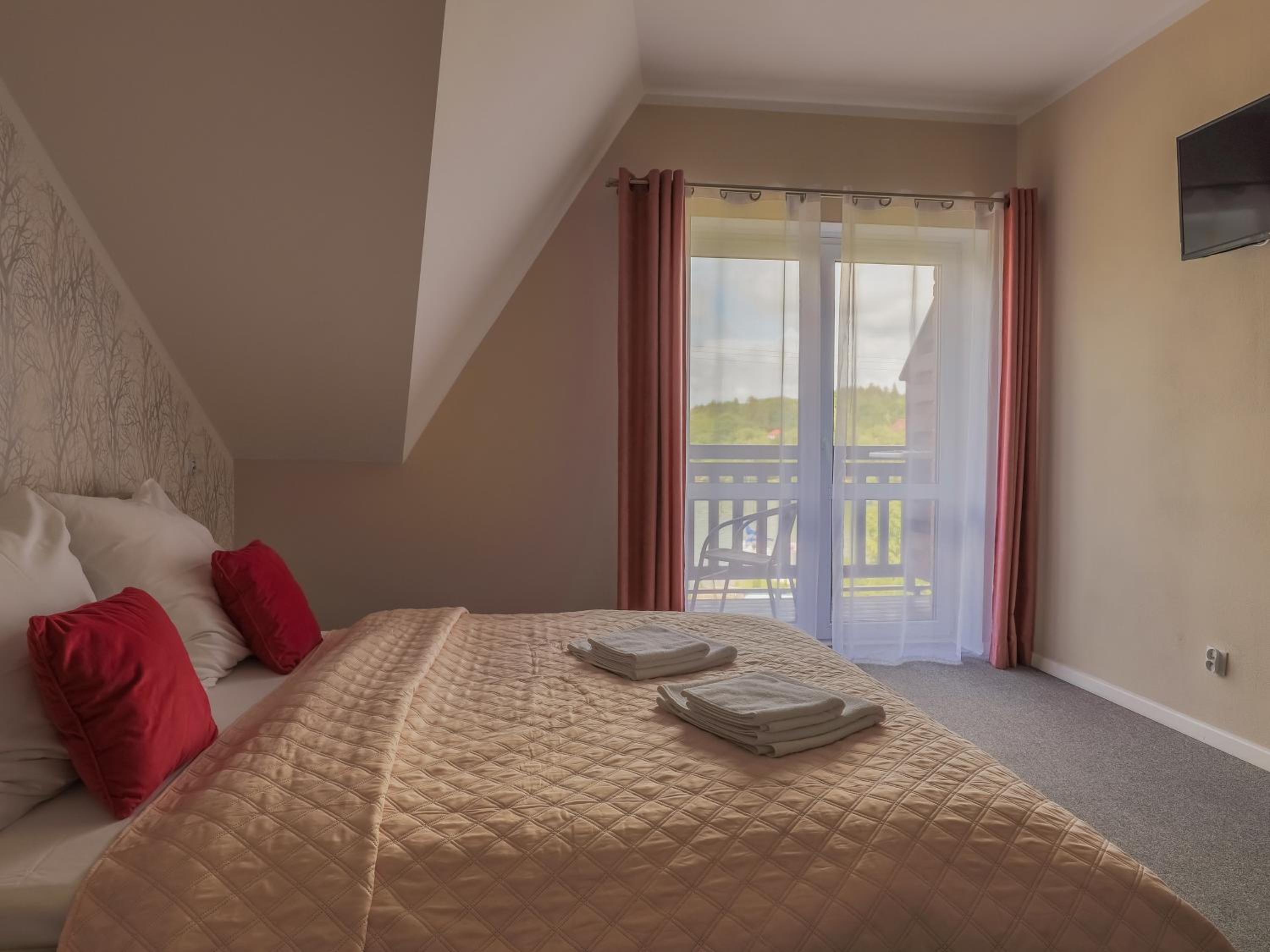 Deluxe Double Room with Balcony and Sea View