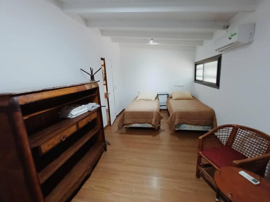Three-Bedroom Apartment photo 2