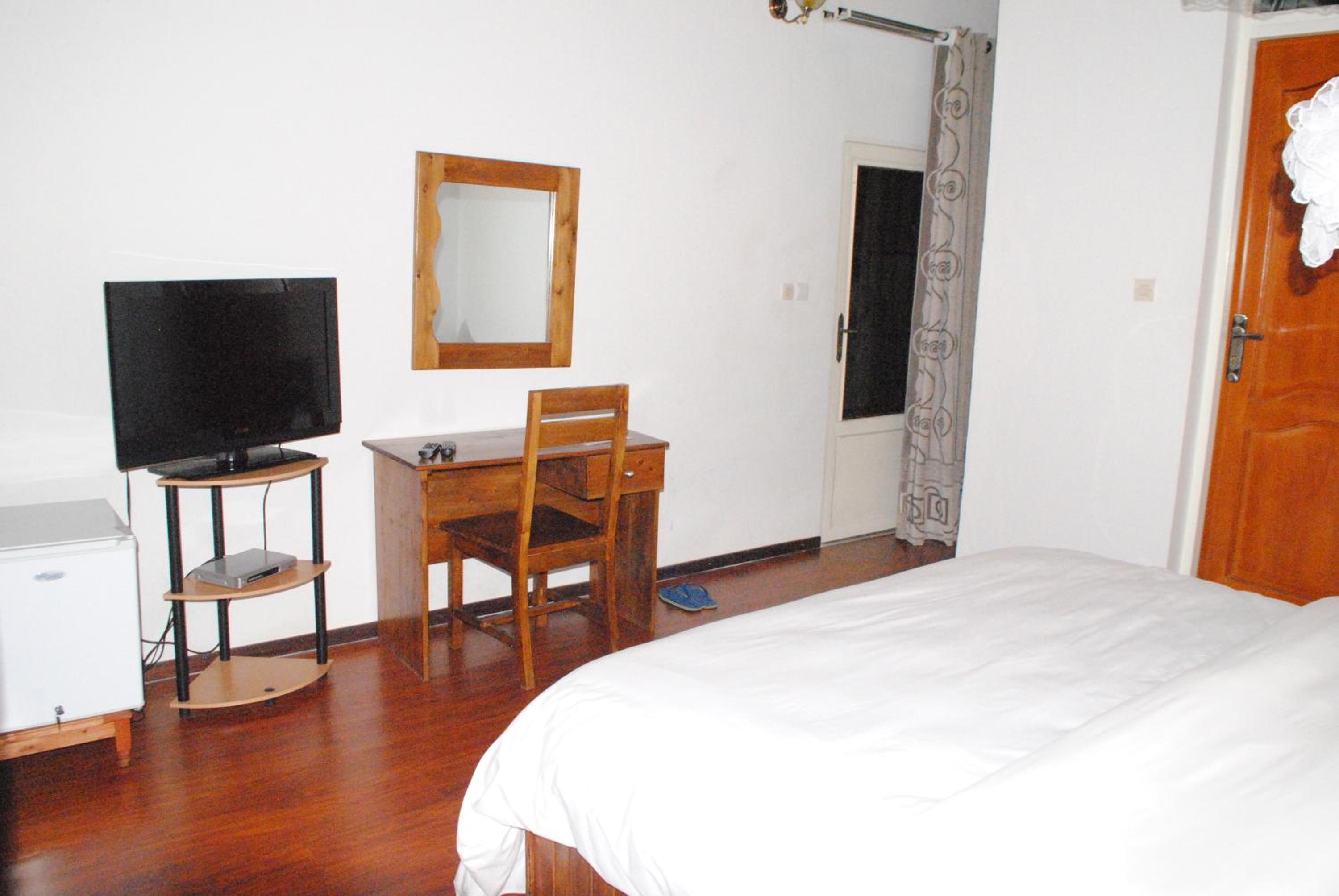 Suite with Garden View photo 2
