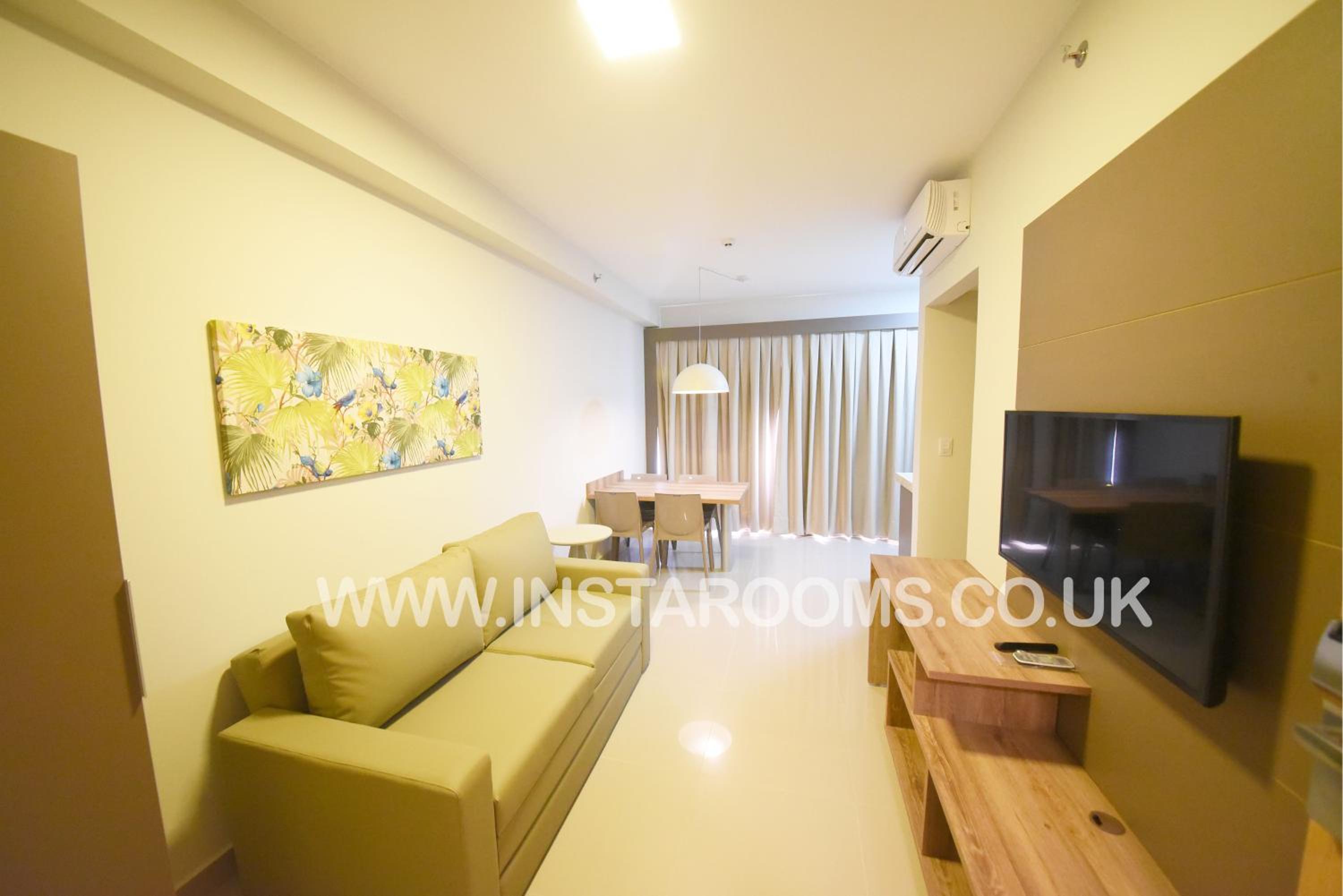 Apartment with Mountain View photo 2