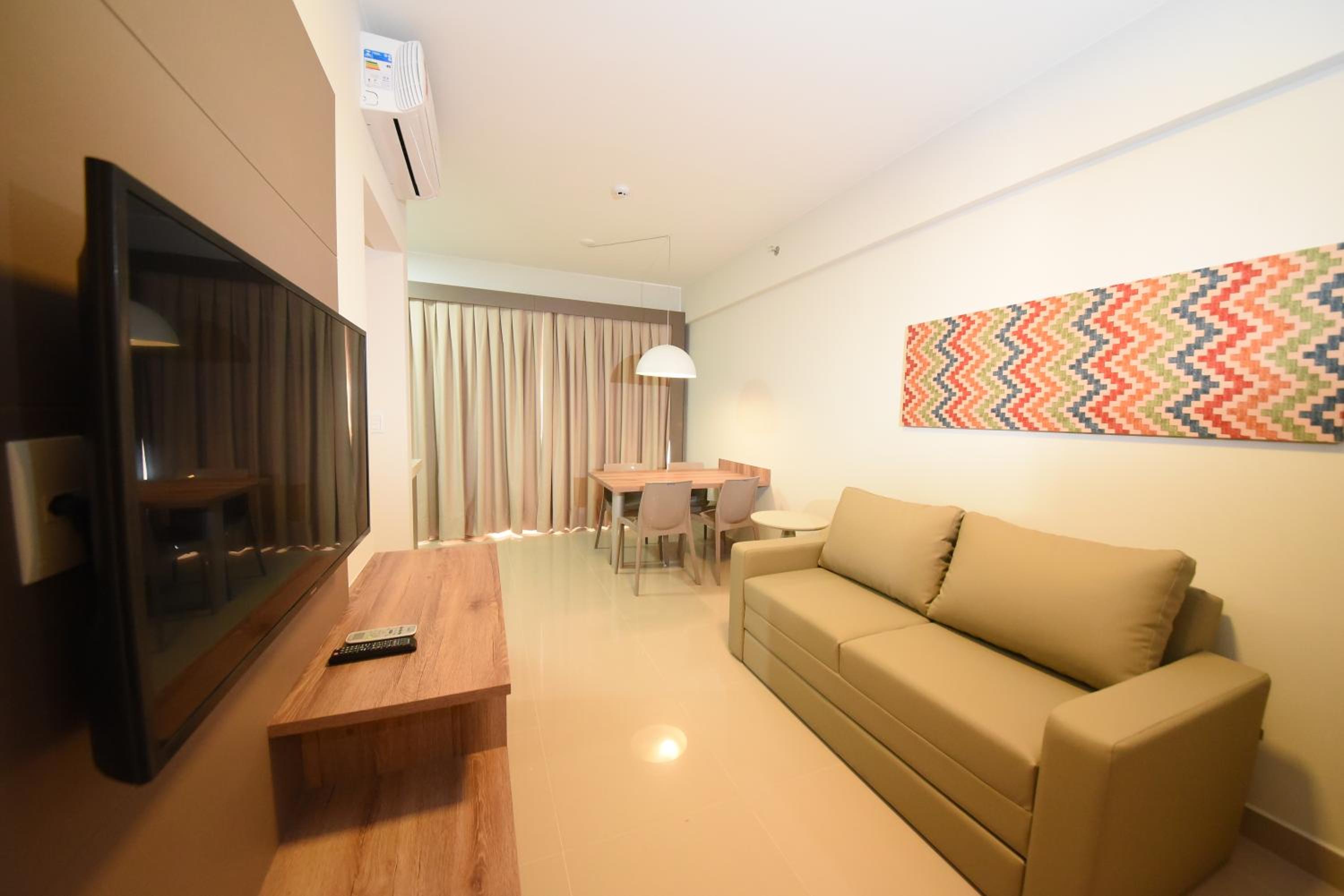 Apartment with Mountain View photo 2