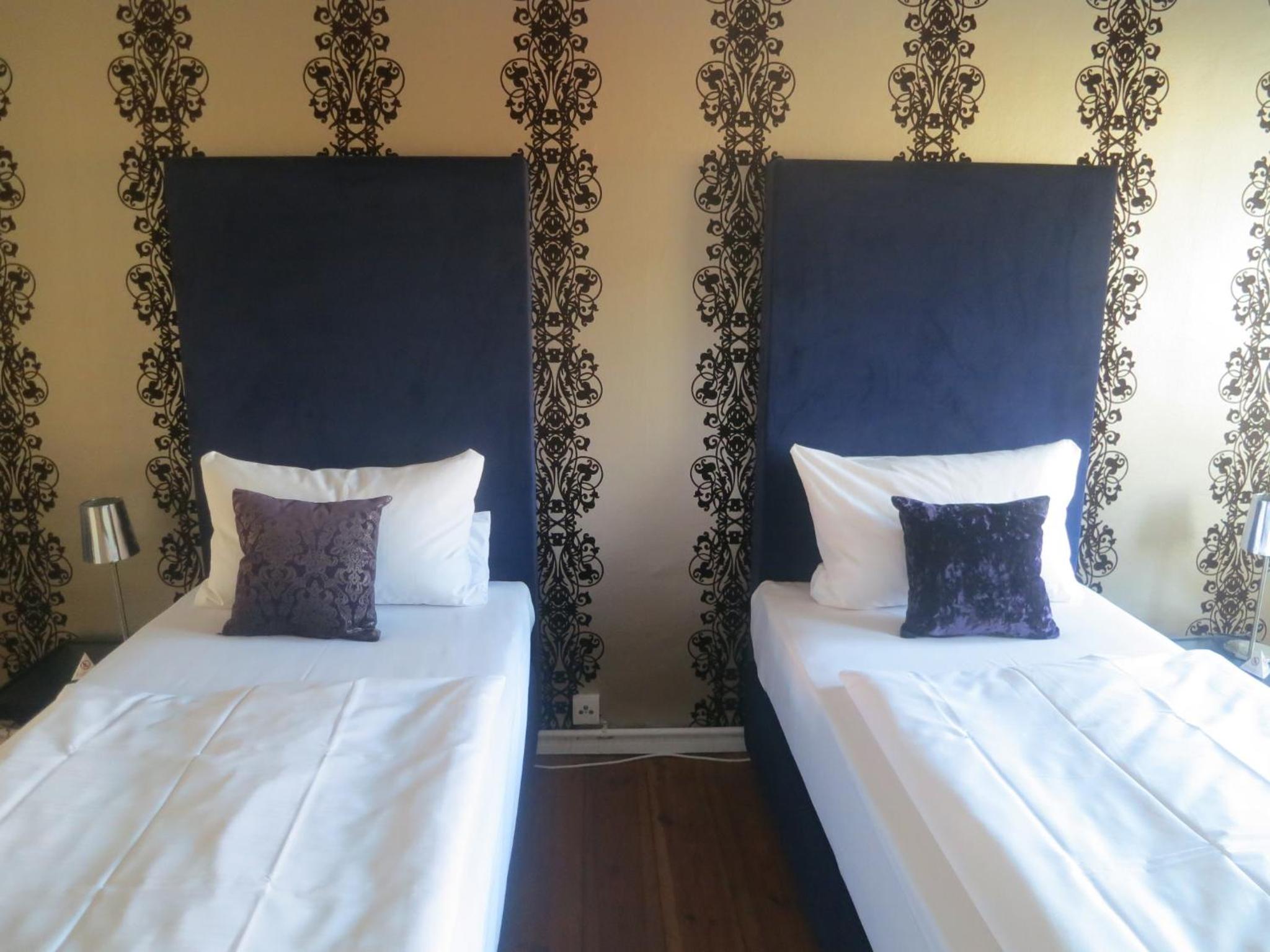 Two-Bedroom Apartment (4-6 Adults) photo 1