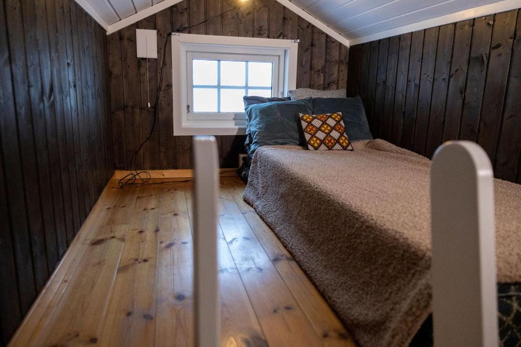 Three-Bedroom Cottage with Sauna - Photo 34