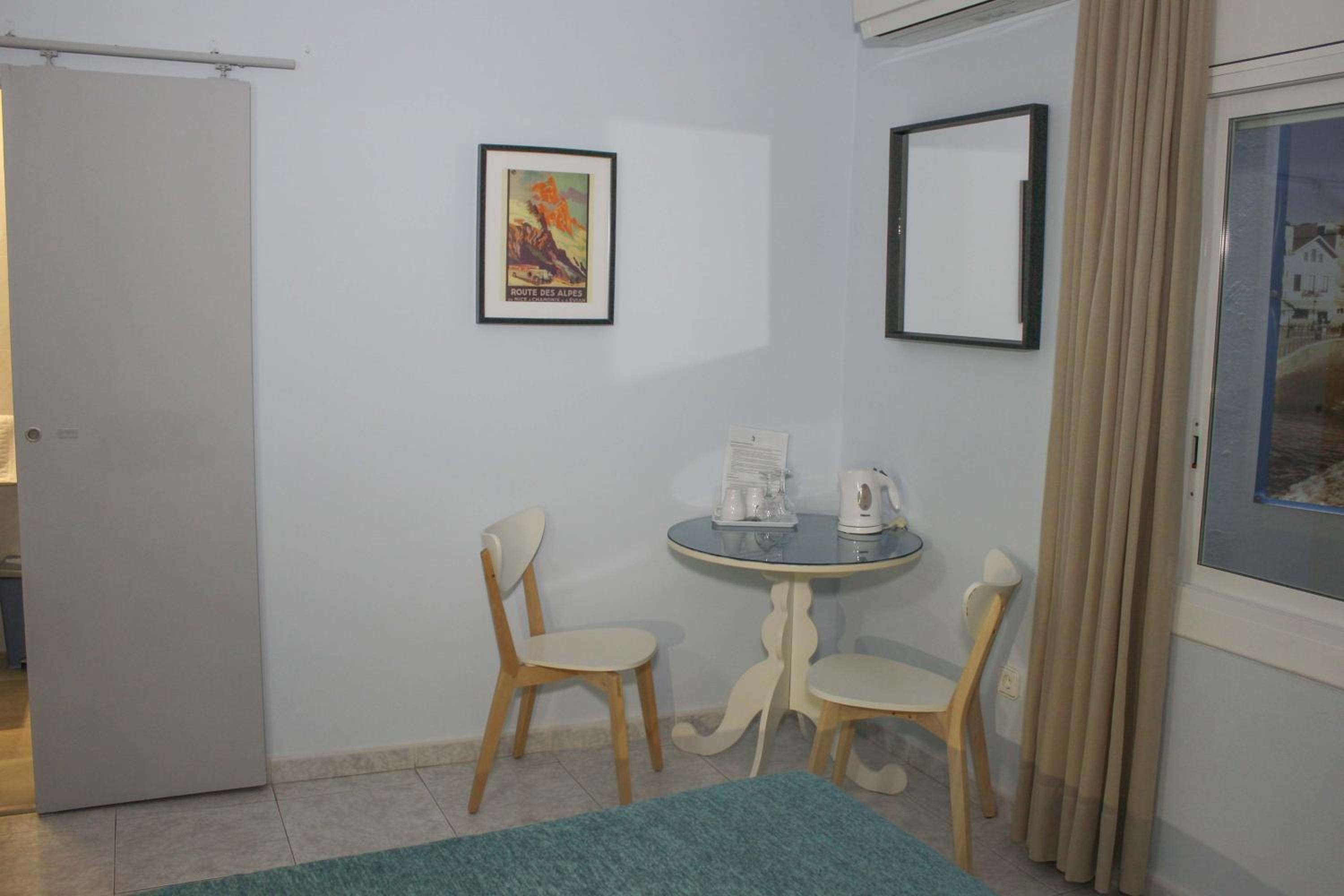 Economy Double or Twin Room - Photo 3