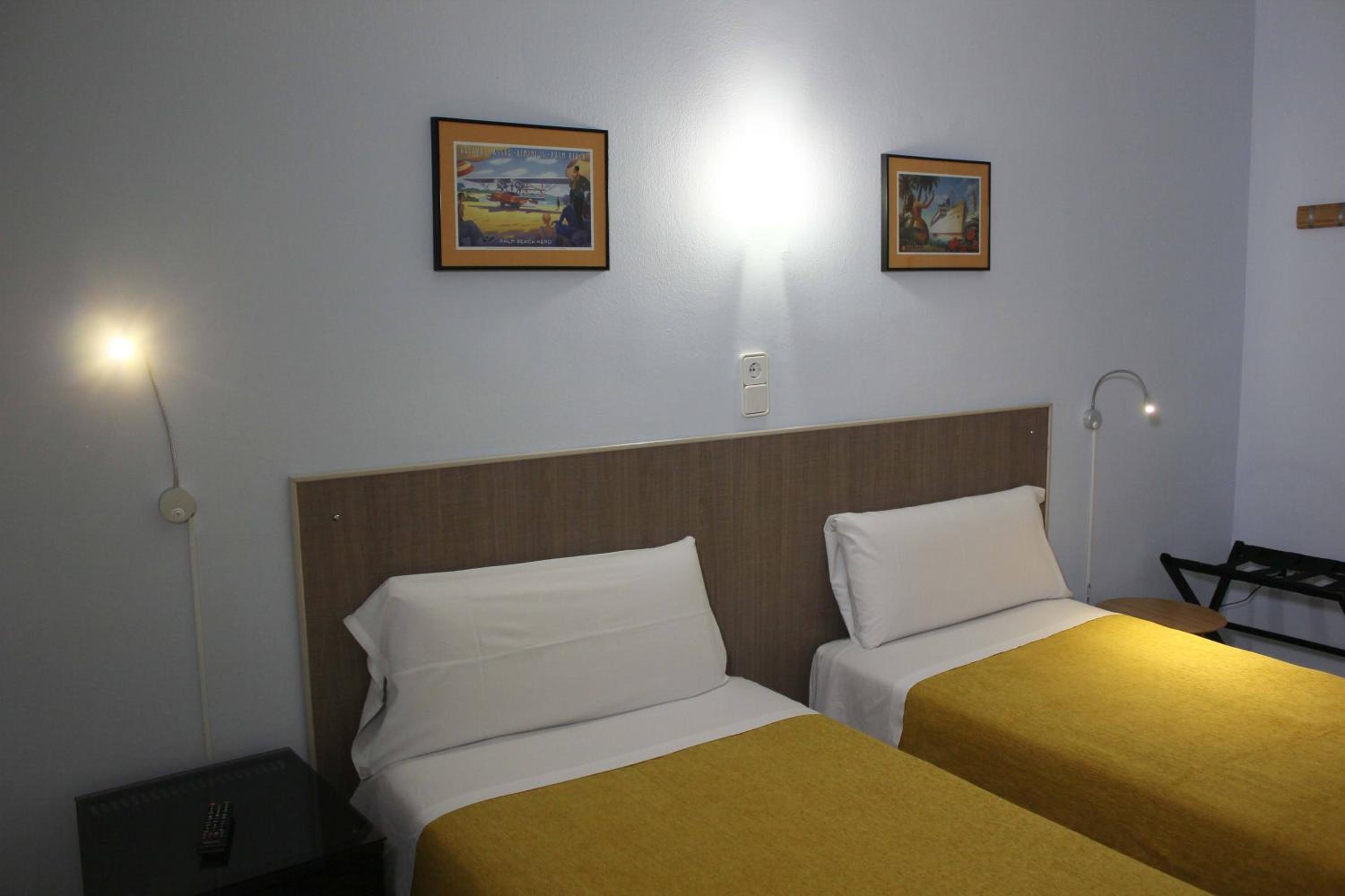 Economy Double or Twin Room - Photo 12