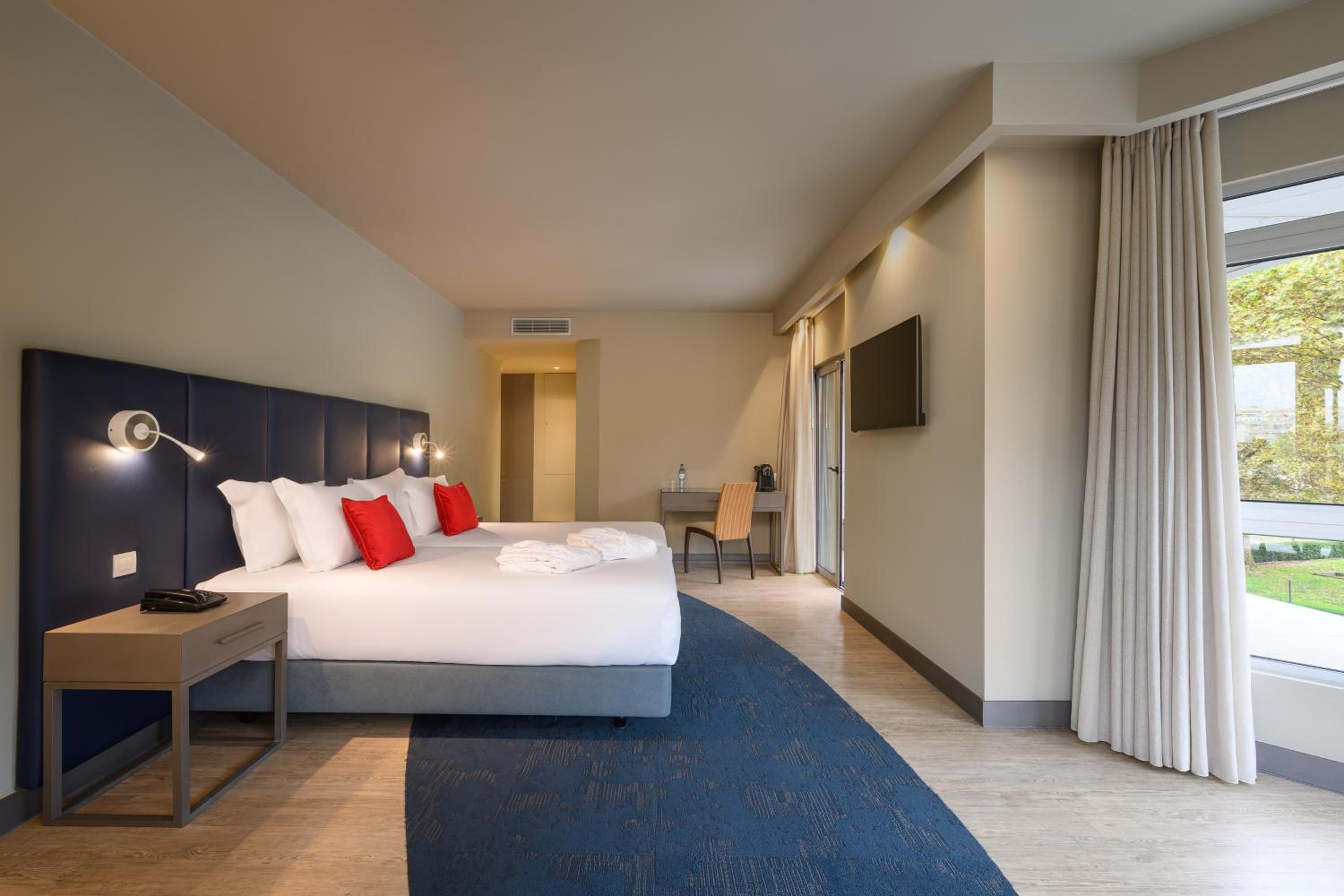 Premium Room photo 2