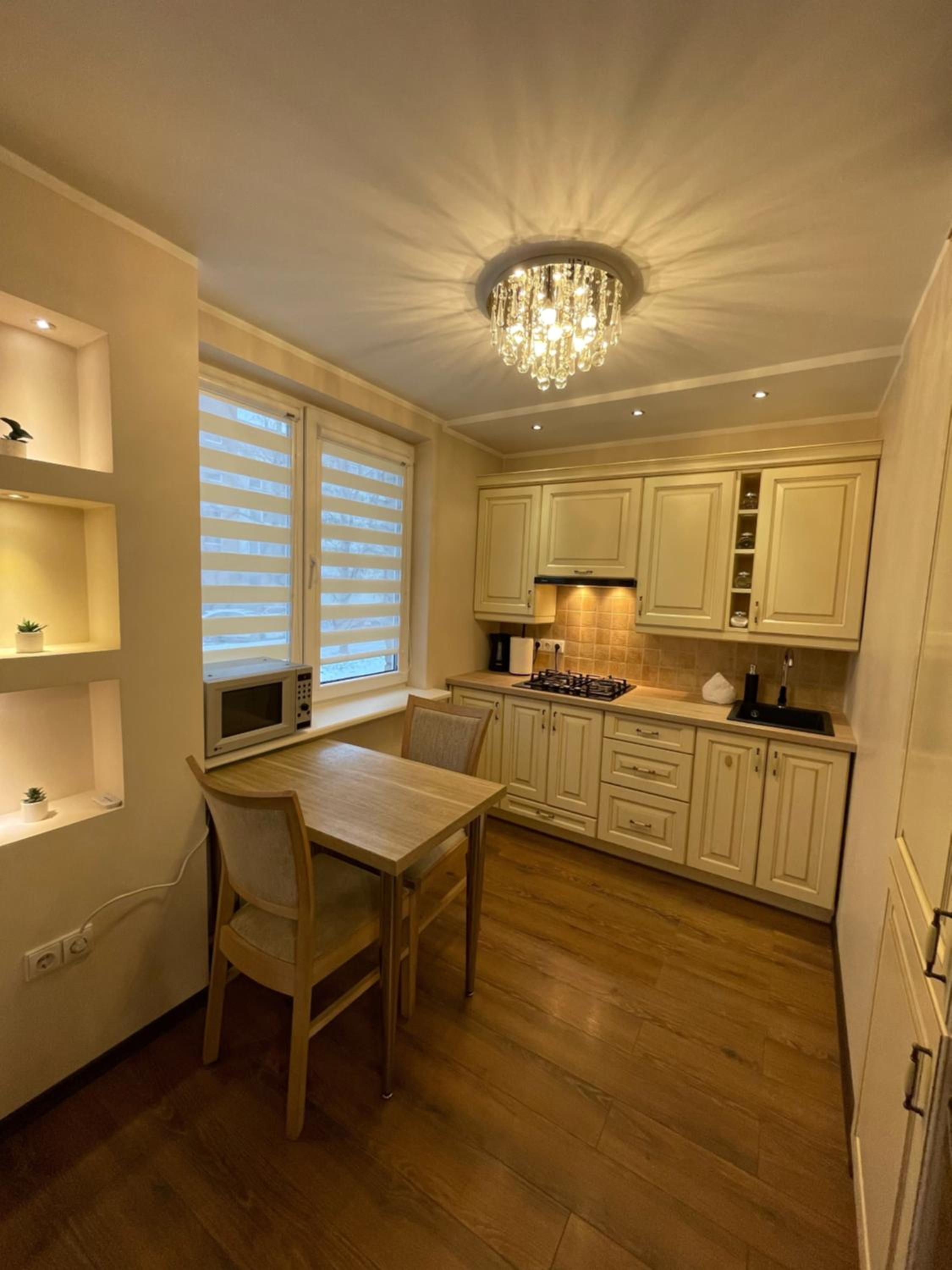 One-Bedroom Apartment - Photo 10