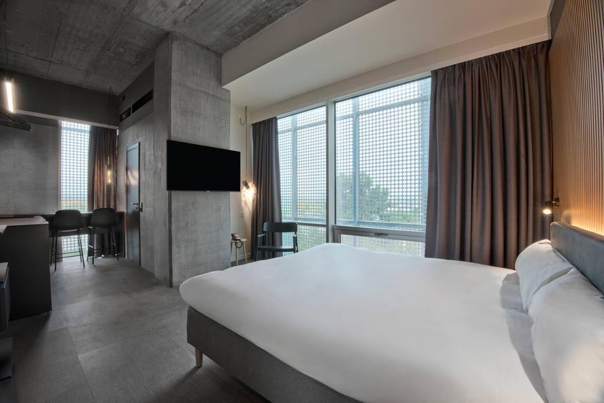 Double Room - Photo 3