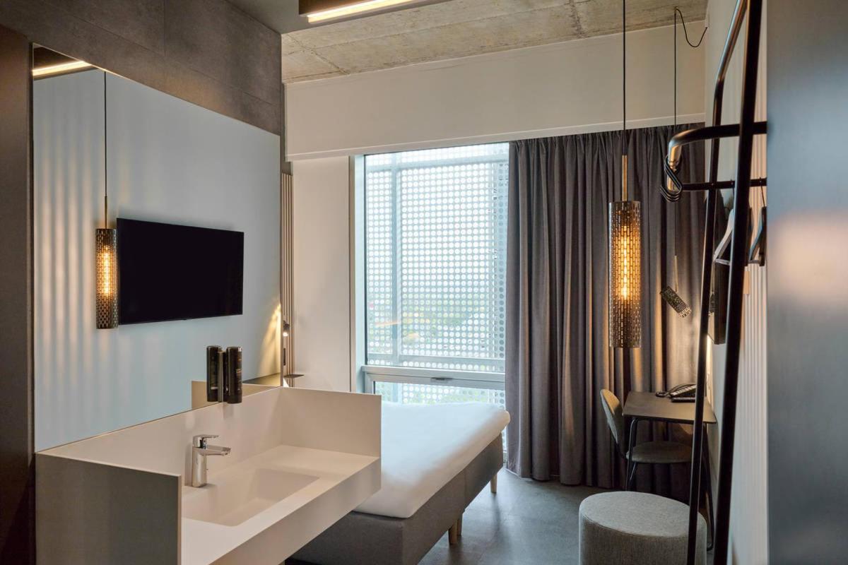 Standard Double Room - Photo 5
