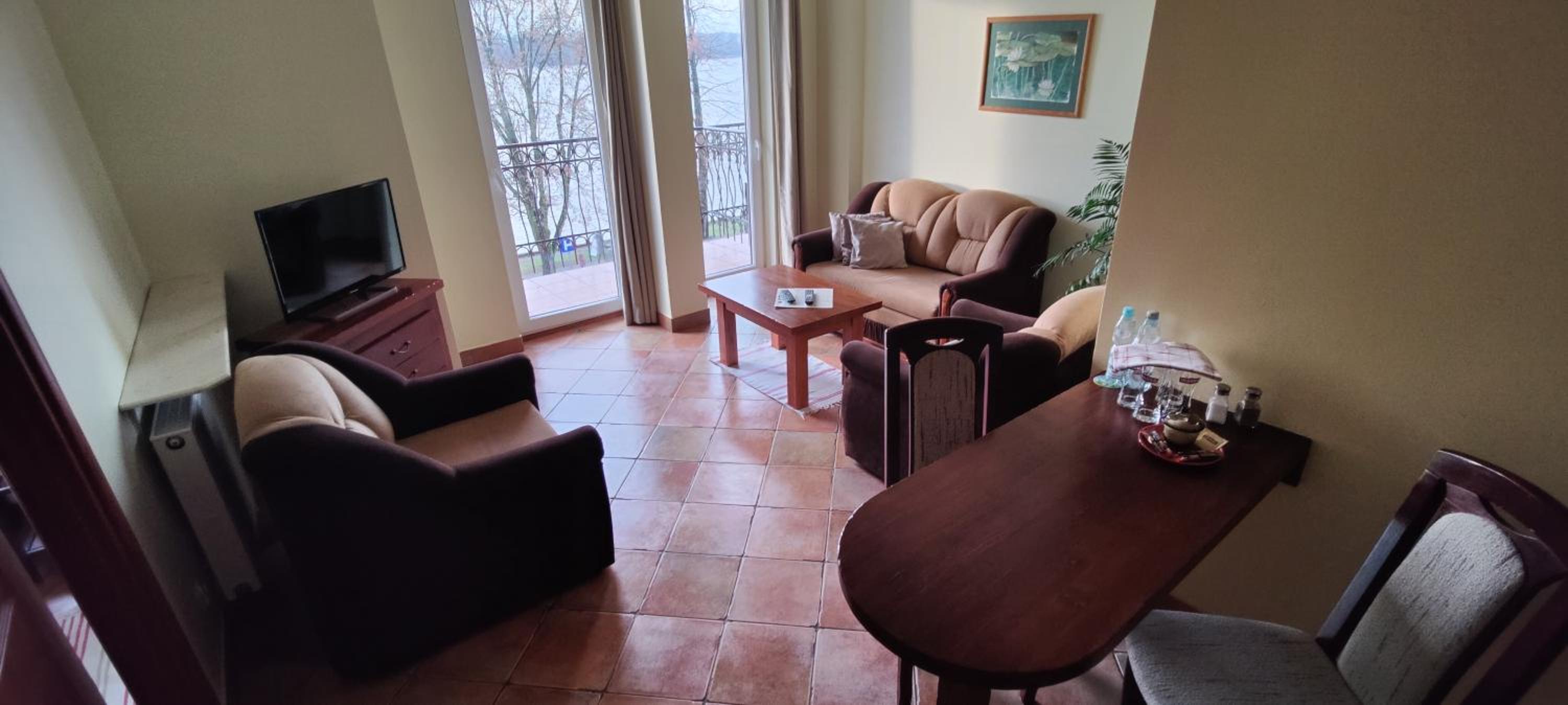 Apartment with Lake View photo 1