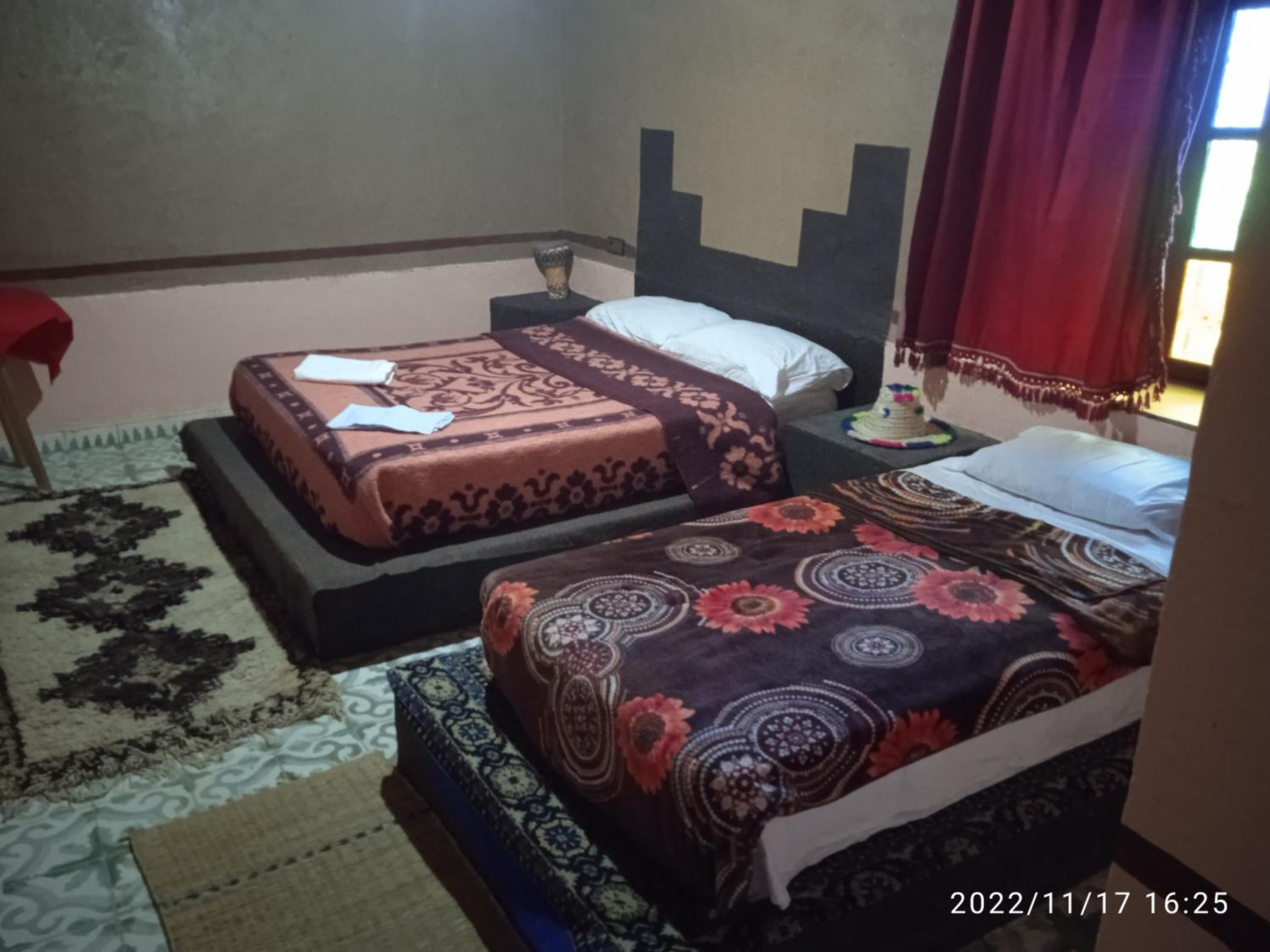 Deluxe Room - Photo 1