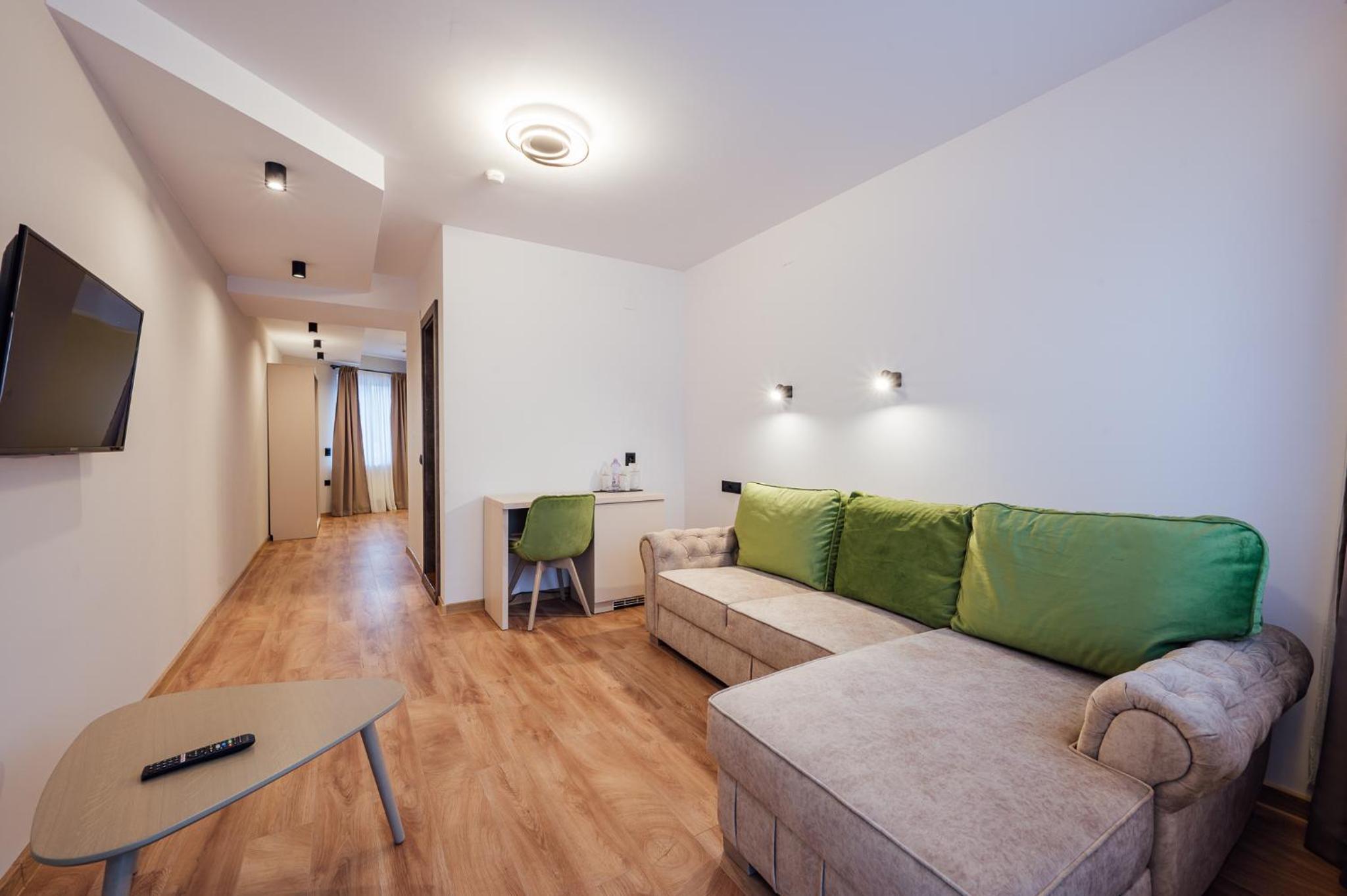 Family Suite with Balcony photo 2